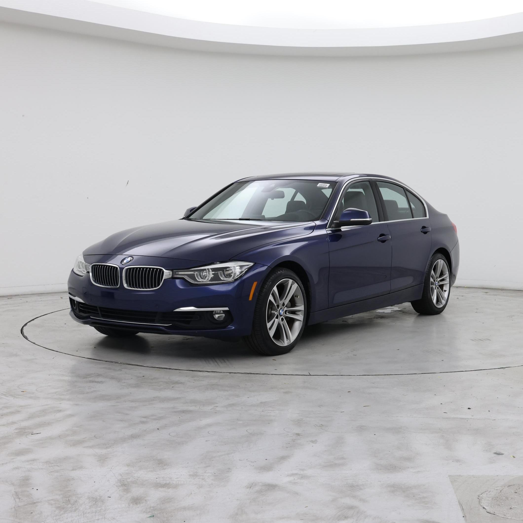 Thumbnail: 2016 BMW 3 Series - 4