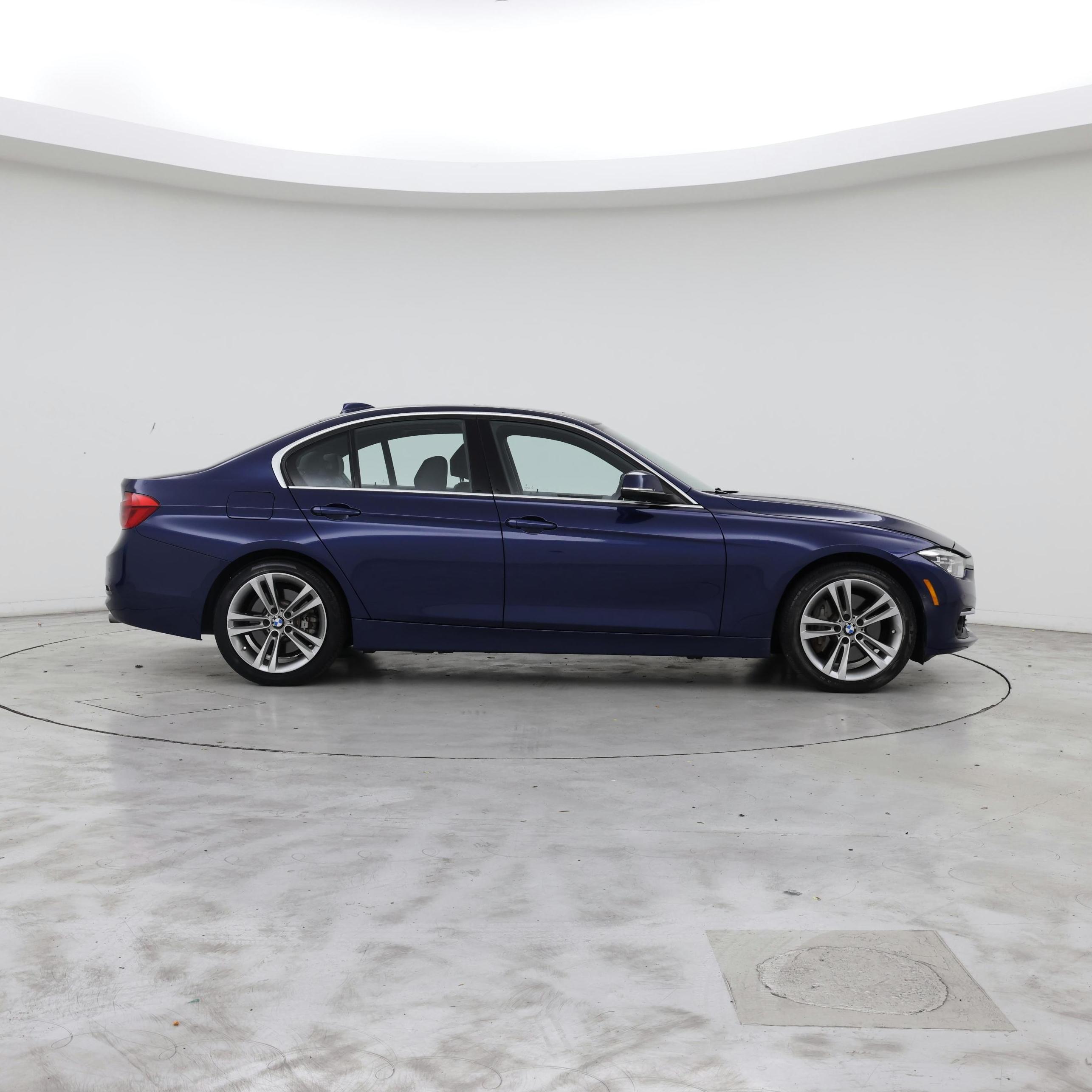 Thumbnail: 2016 BMW 3 Series - 7