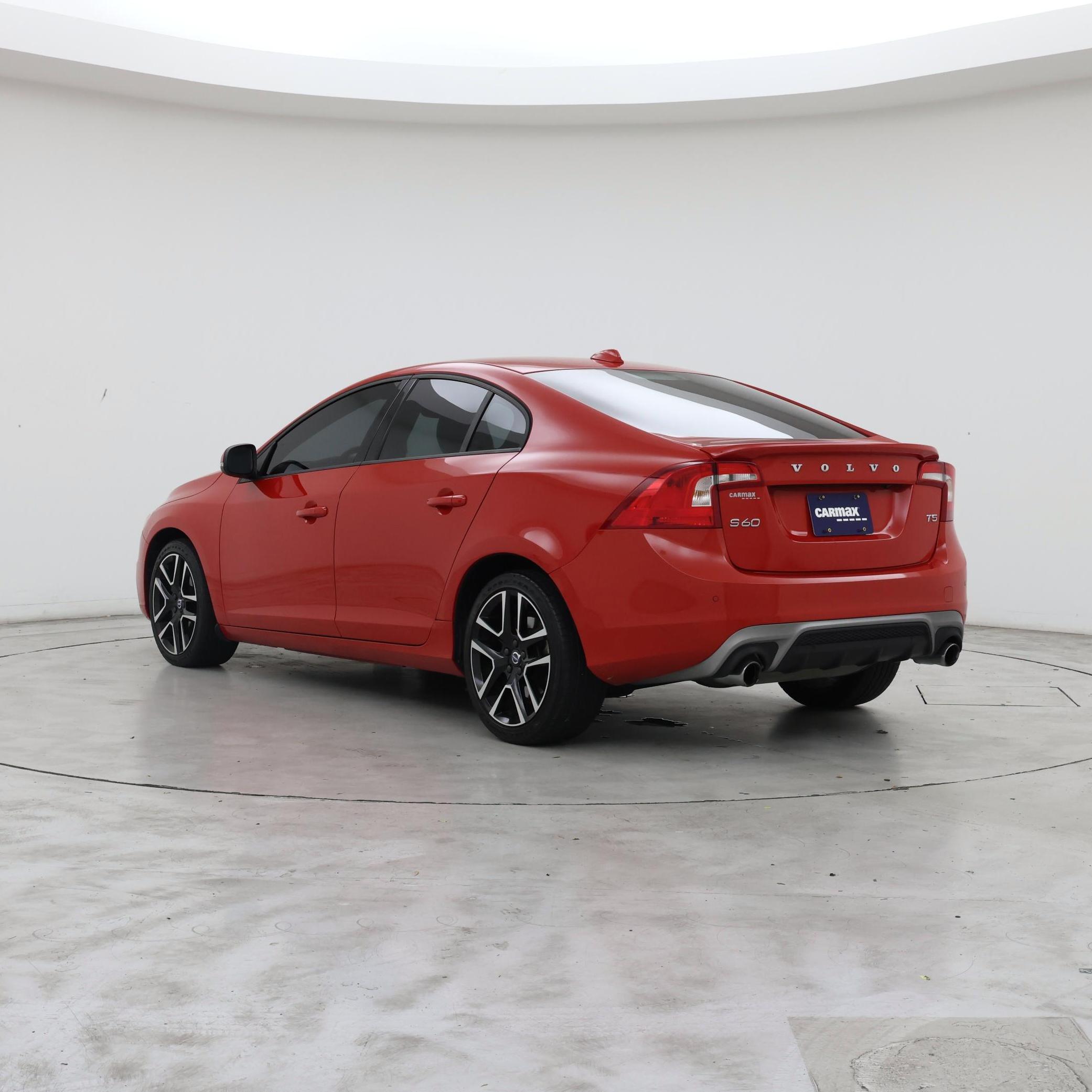 Thumbnail: 2017 Volvo S60 - 2