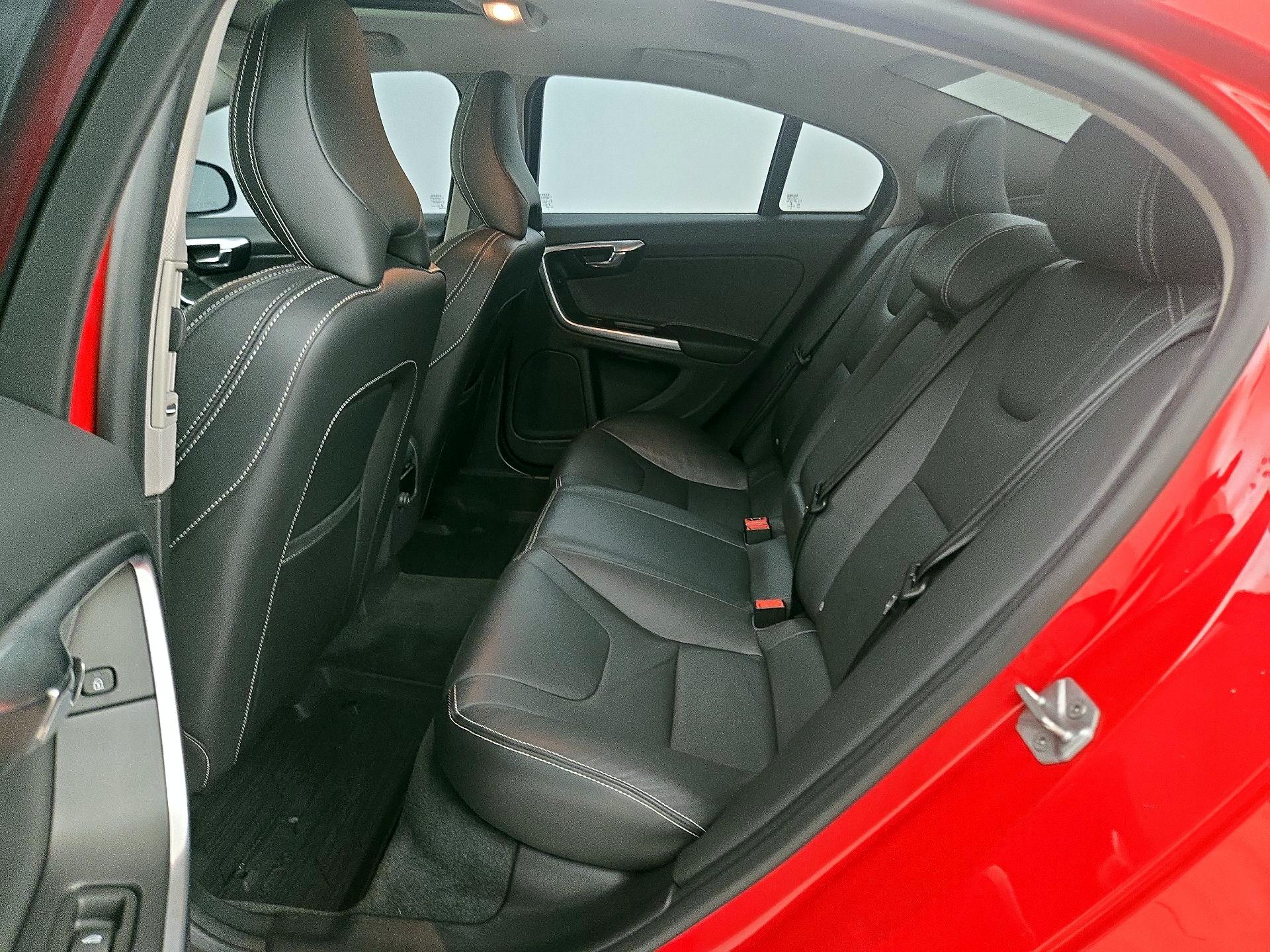 Thumbnail: 2017 Volvo S60 - 20