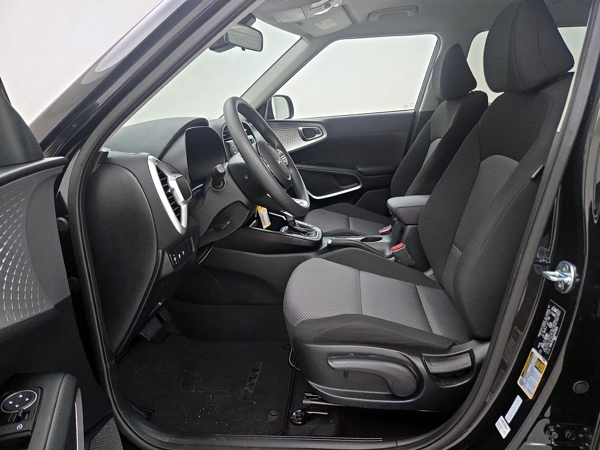 Thumbnail: 2025 Kia Soul - 11