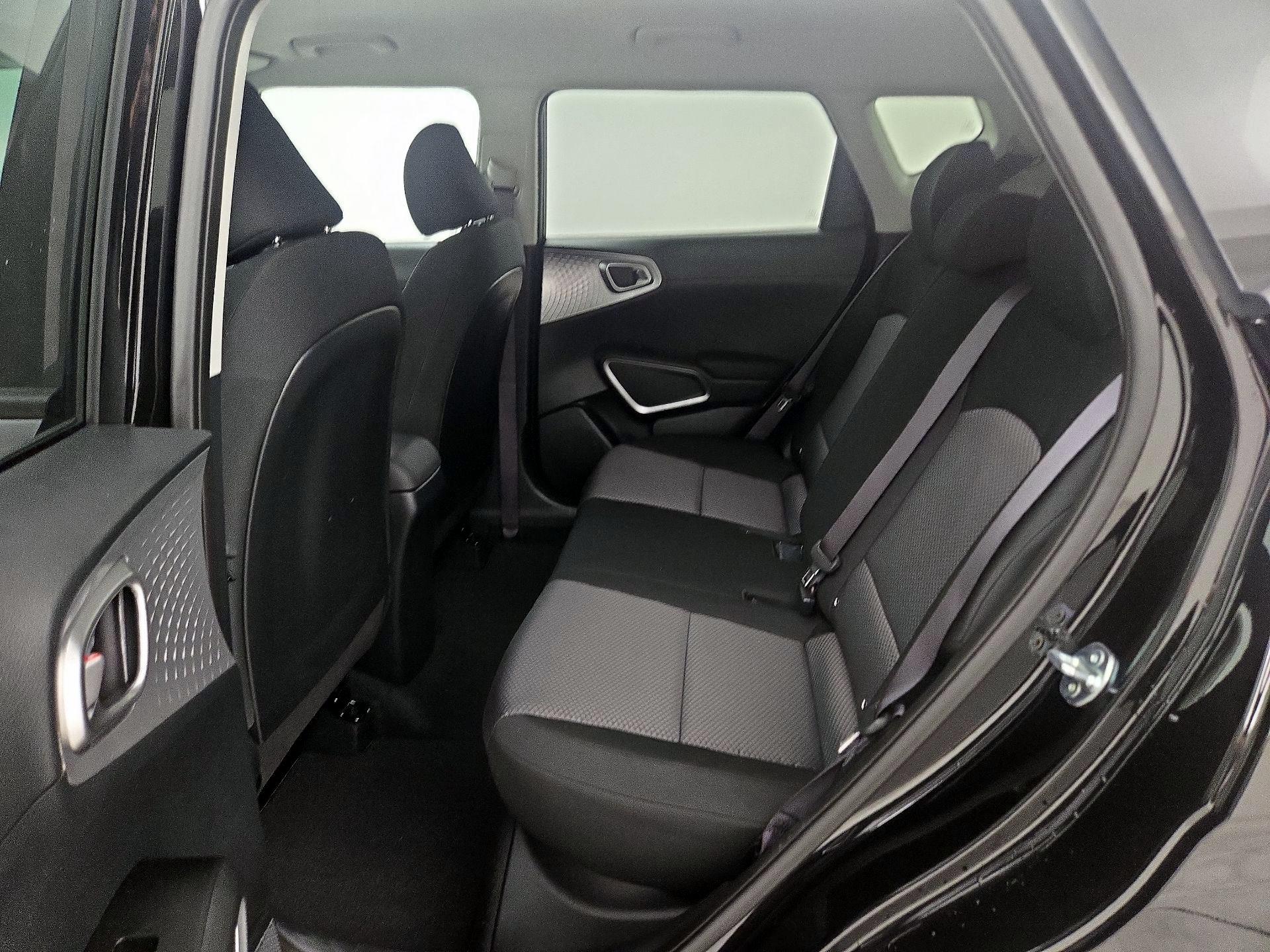 Thumbnail: 2025 Kia Soul - 19