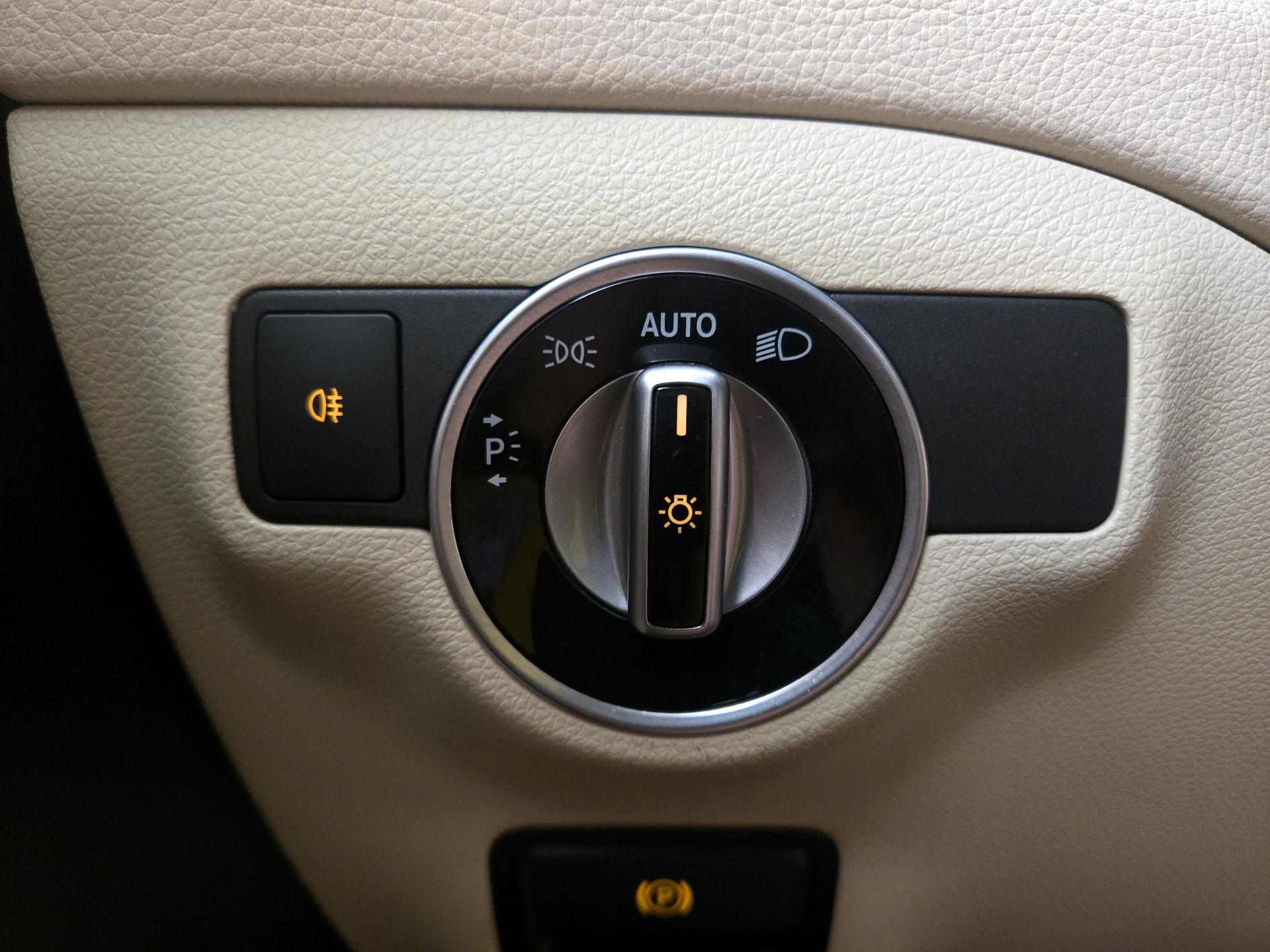 Thumbnail: 2018 Mercedes-Benz CLA - 13