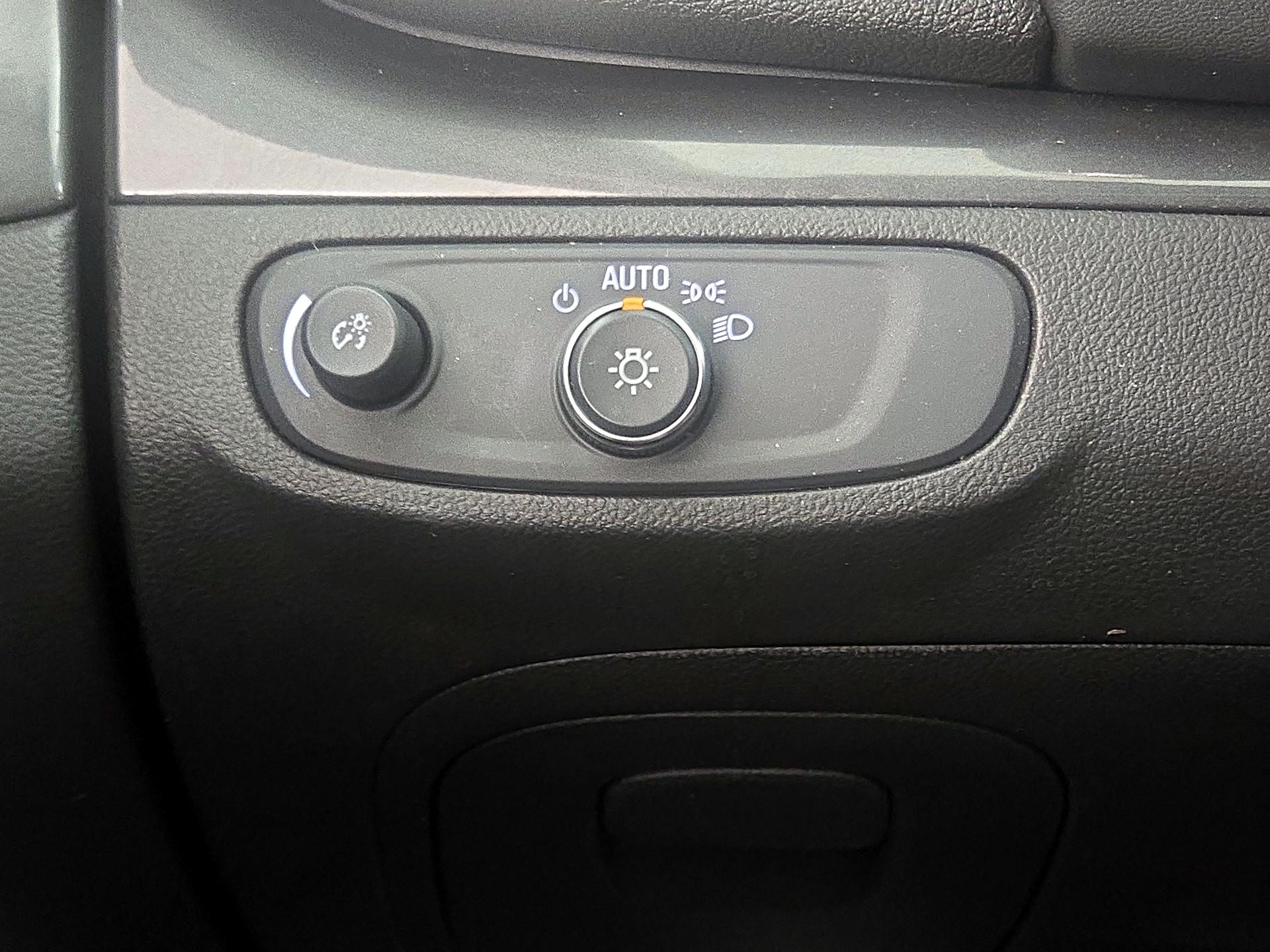 Thumbnail: 2019 Buick Encore - 13