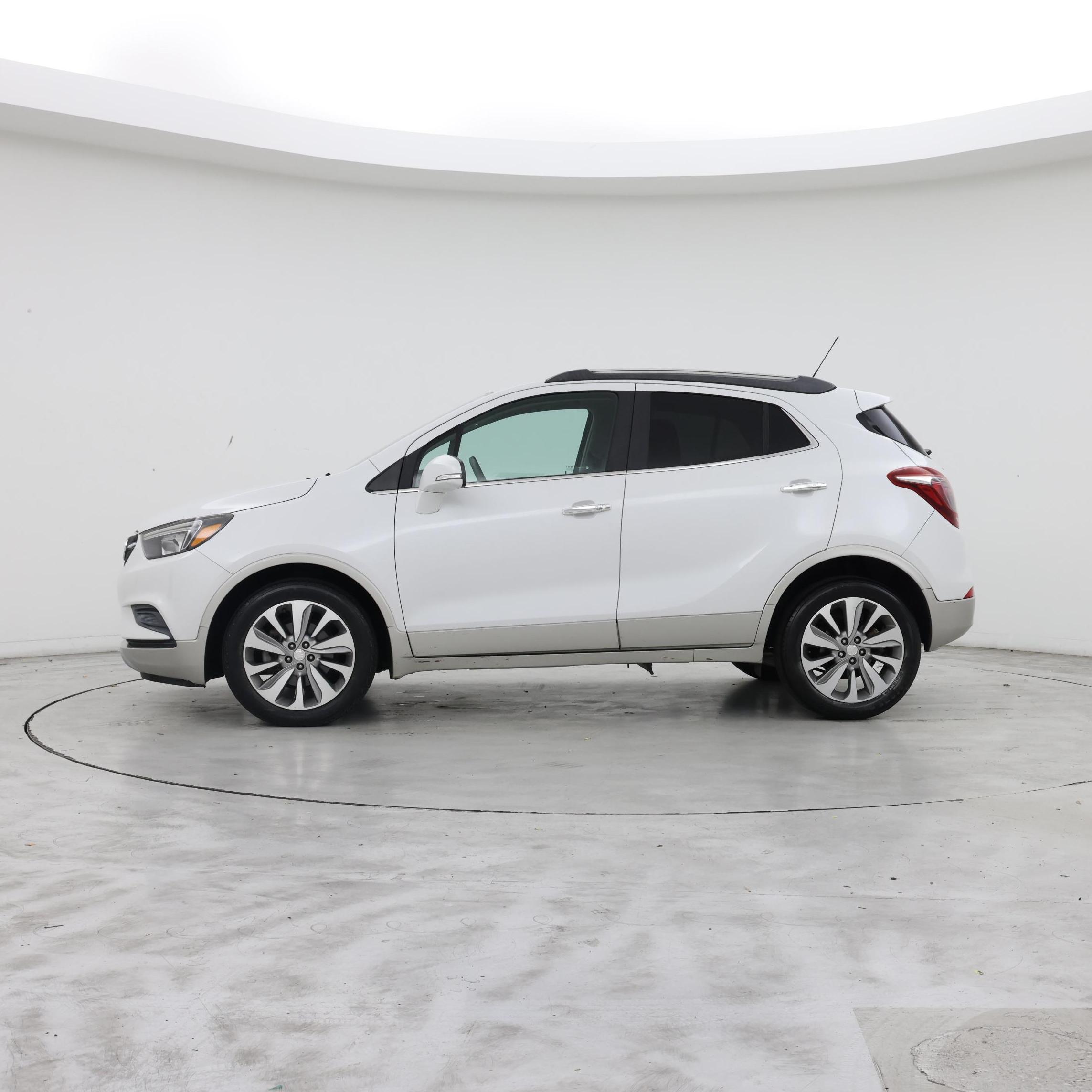 Thumbnail: 2019 Buick Encore - 3