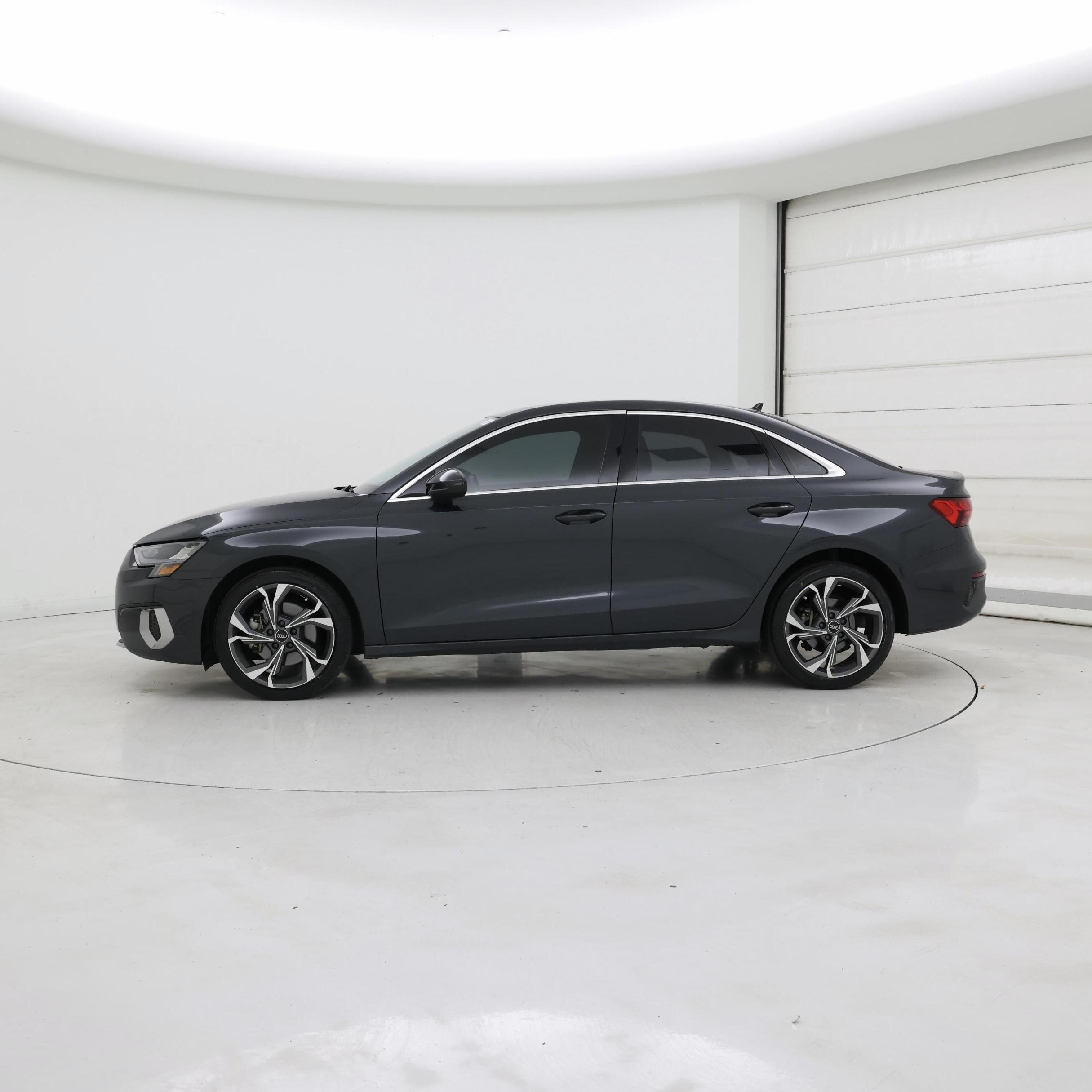 Thumbnail: 2022 Audi A3 - 3