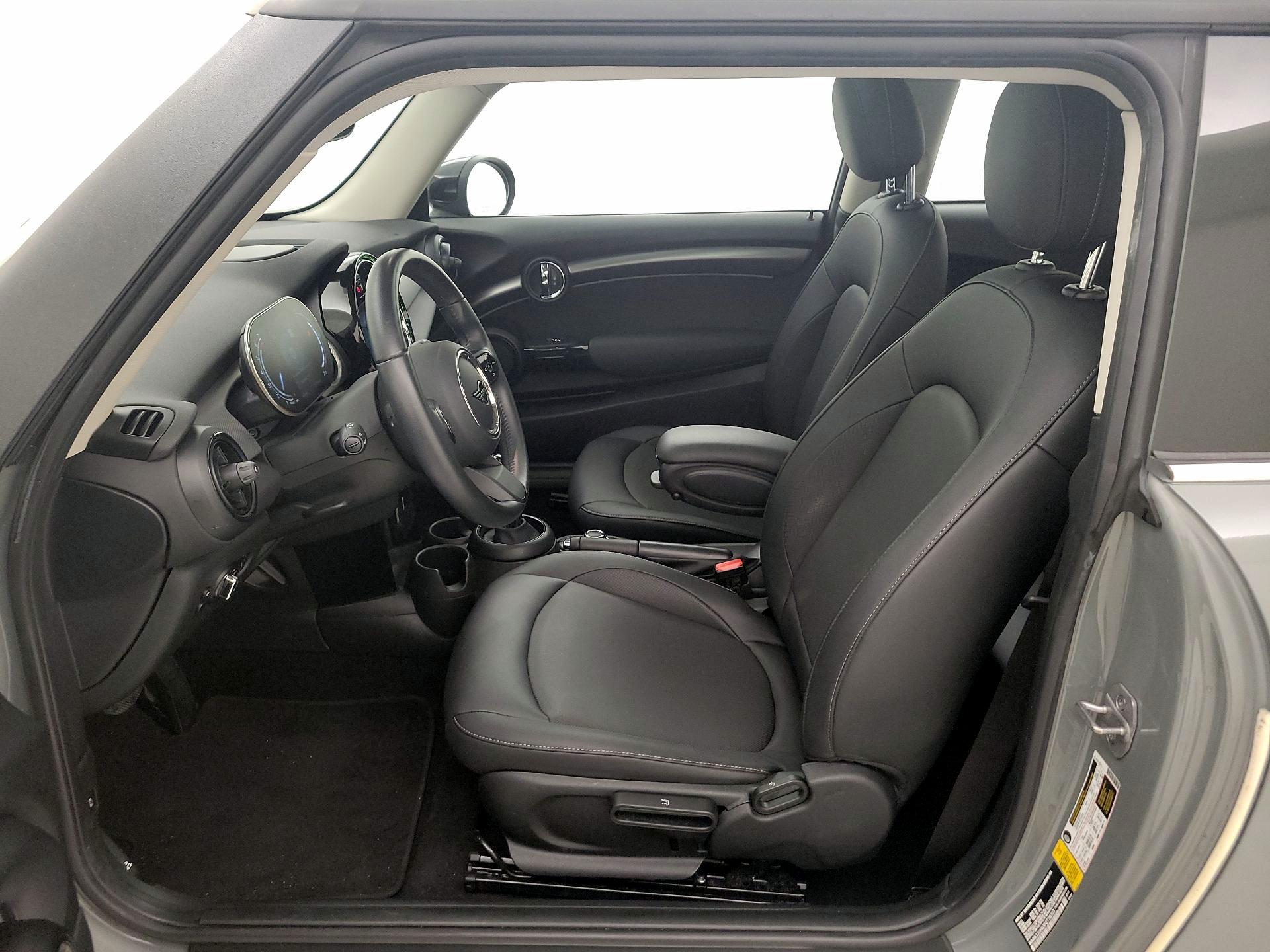 Thumbnail: 2023 MINI Cooper Hardtop - 11