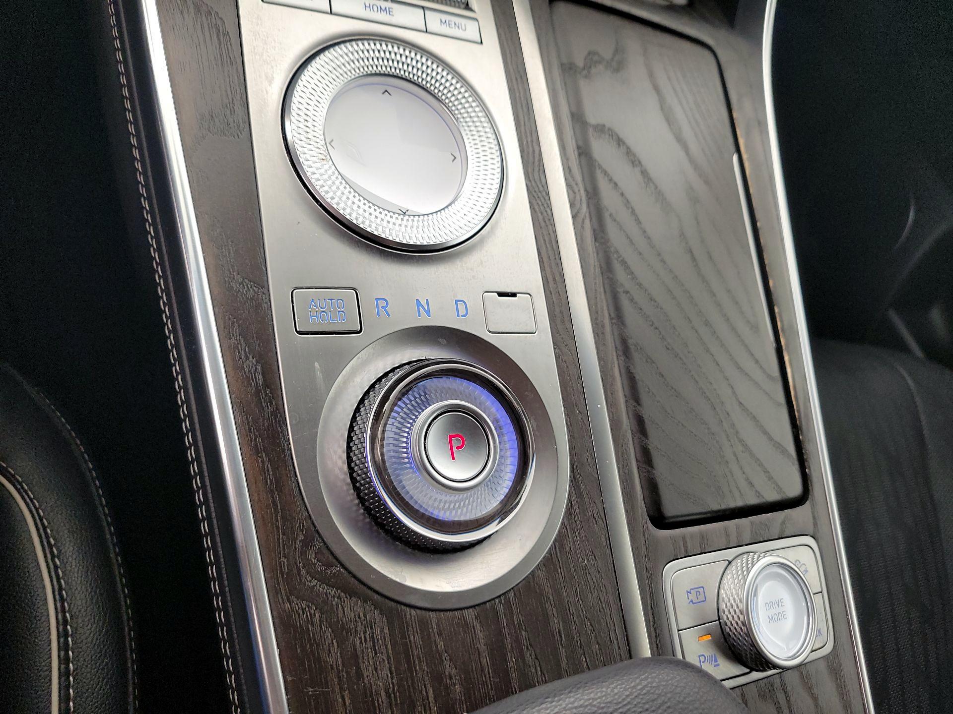 Thumbnail: 2021 Genesis GV80 - 18