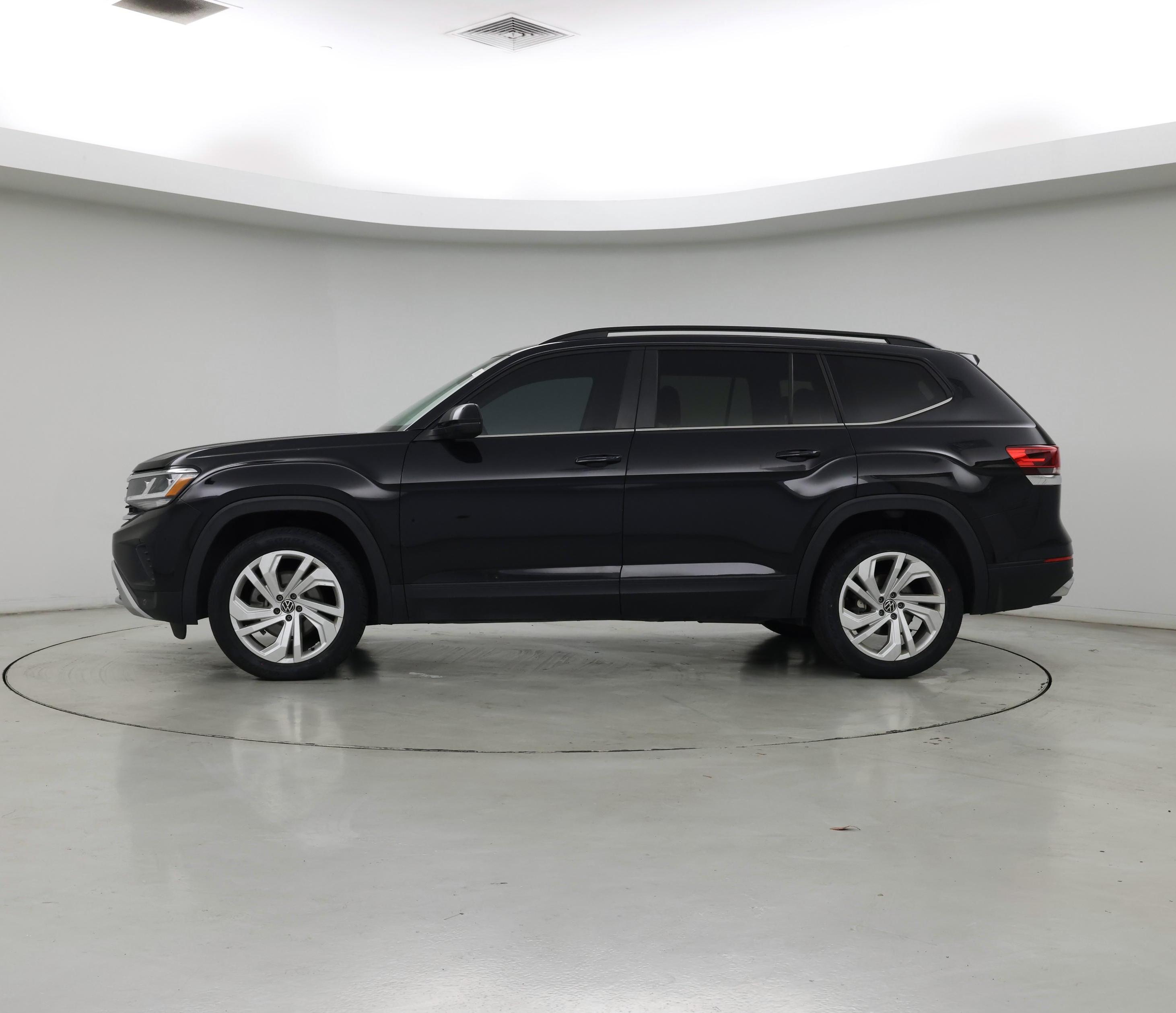 Thumbnail: 2023 Volkswagen Atlas - 3