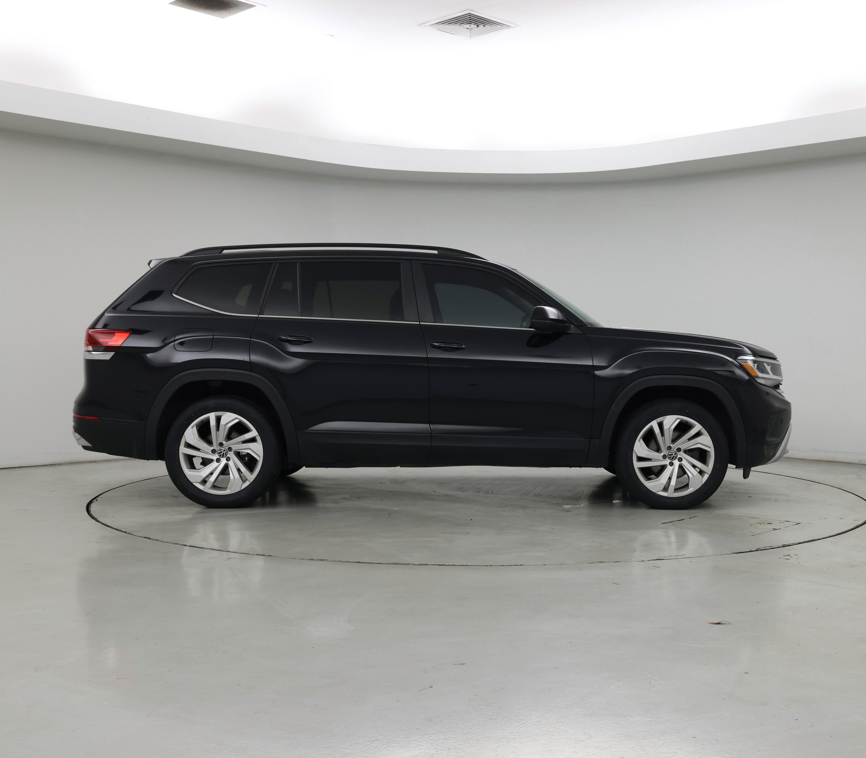 Thumbnail: 2023 Volkswagen Atlas - 7