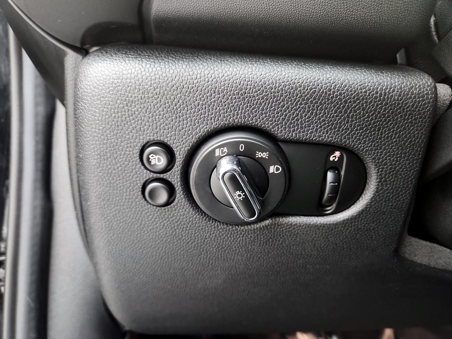 Thumbnail: 2023 MINI Cooper Hardtop - 13