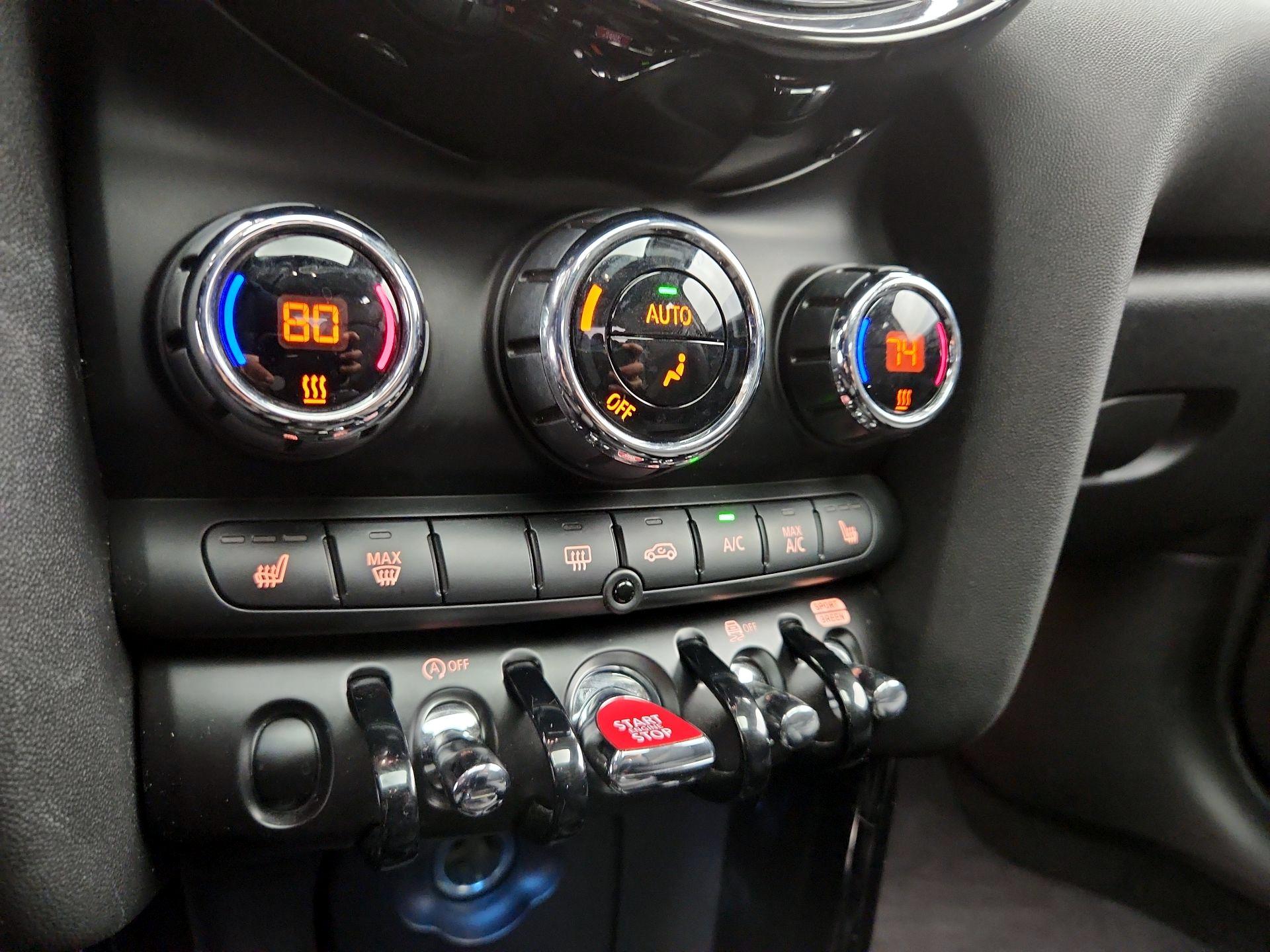 Thumbnail: 2023 MINI Cooper Hardtop - 16