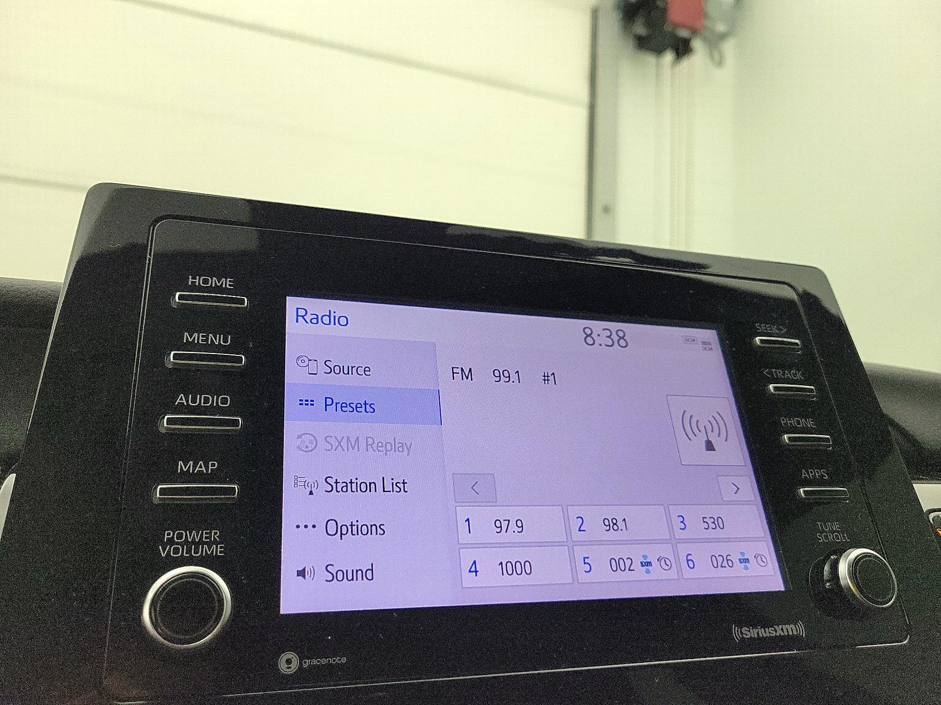 Thumbnail: 2023 Toyota Camry - 15