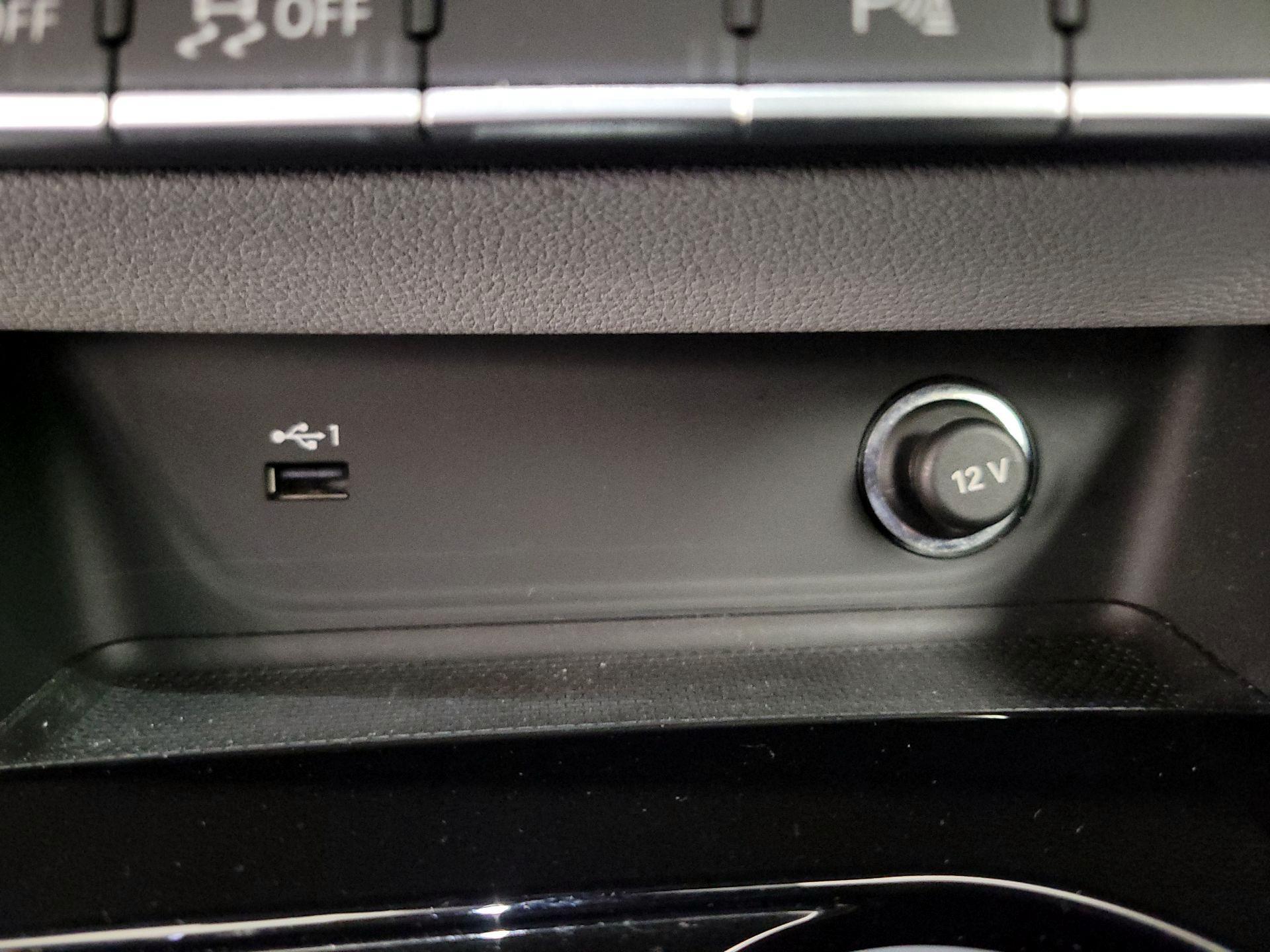 Thumbnail: 2021 Audi A4 - 19