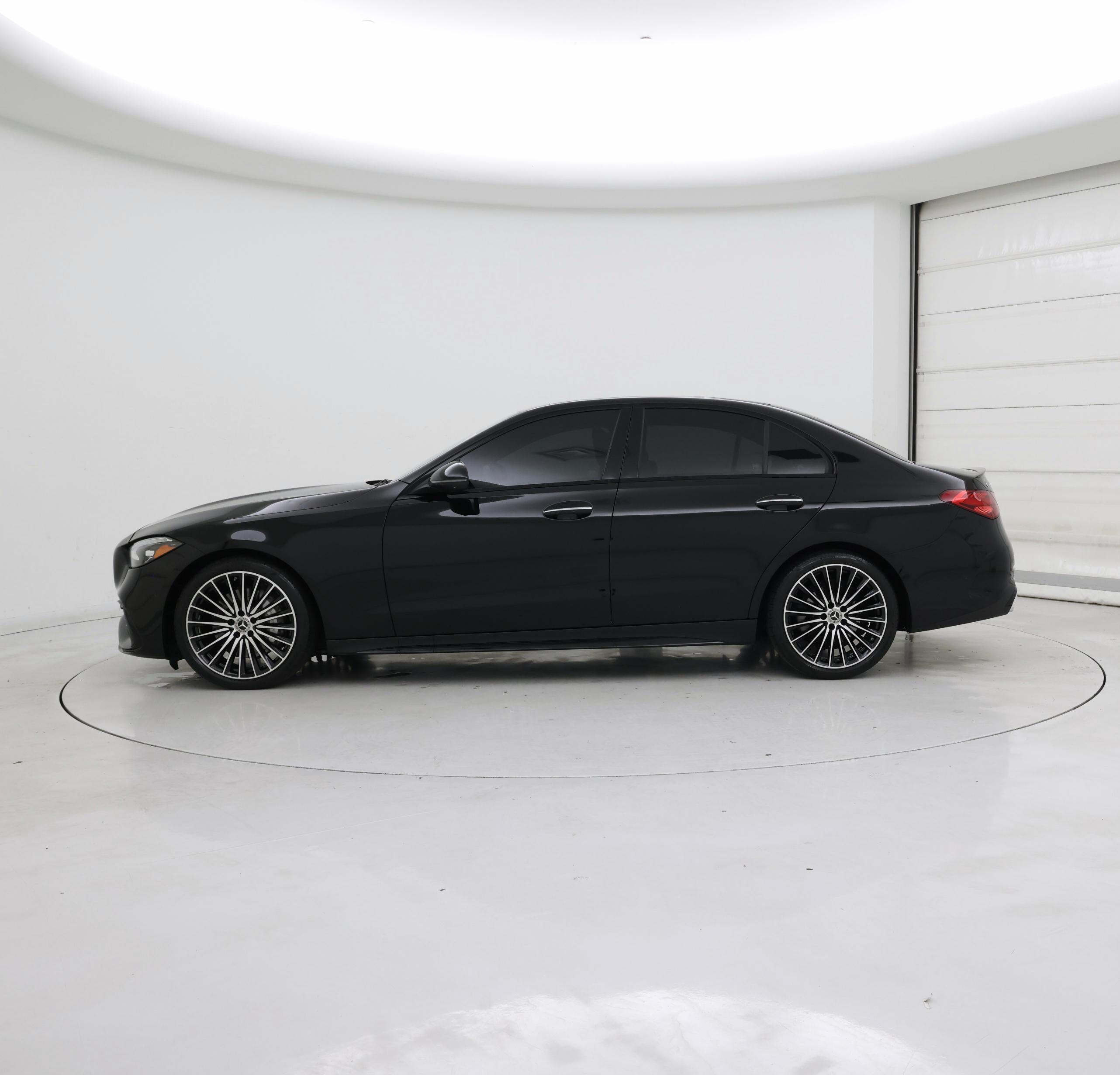 Thumbnail: 2024 Mercedes-Benz C-Class - 3