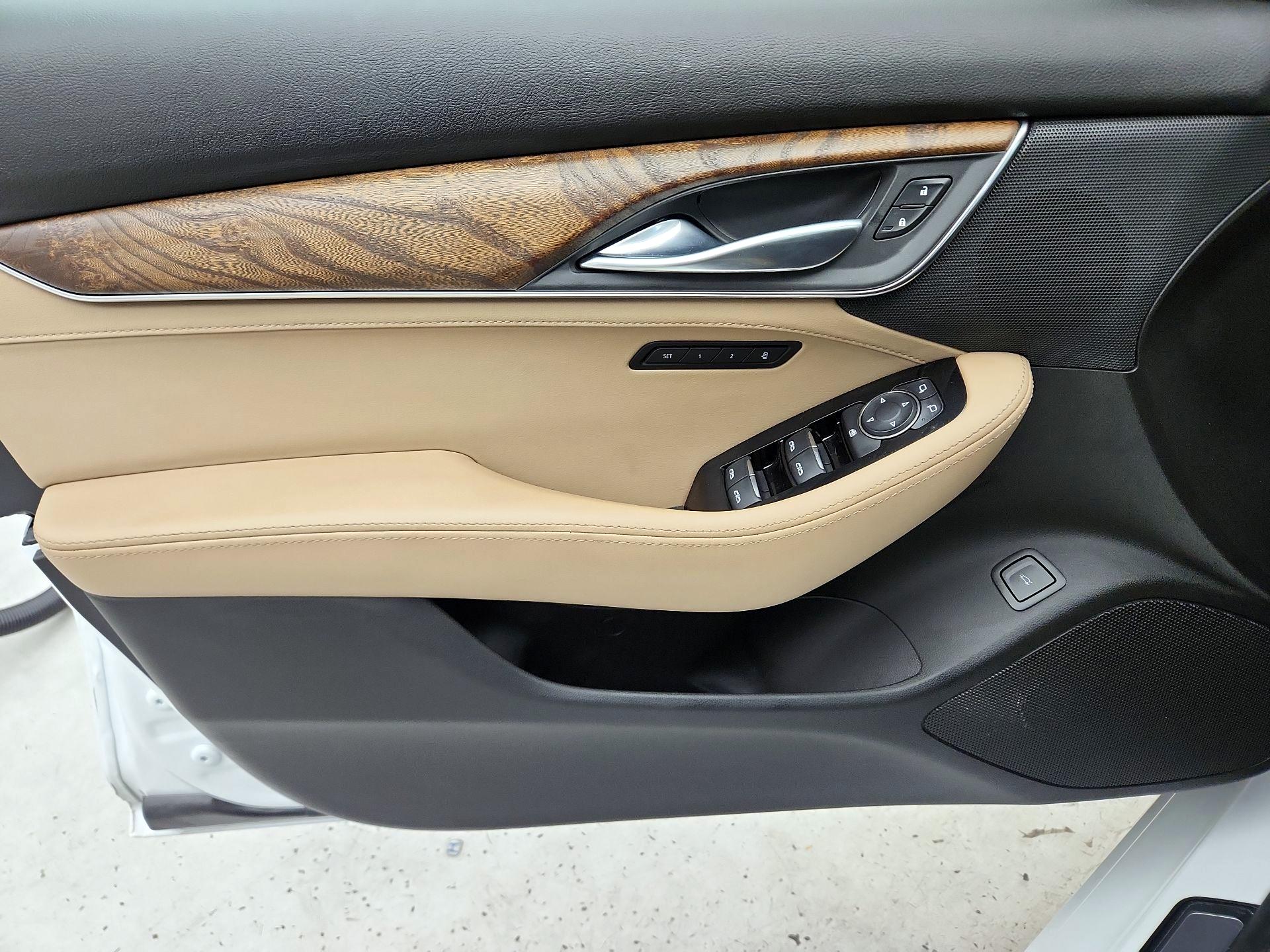 Thumbnail: 2022 Cadillac CT5 - 12