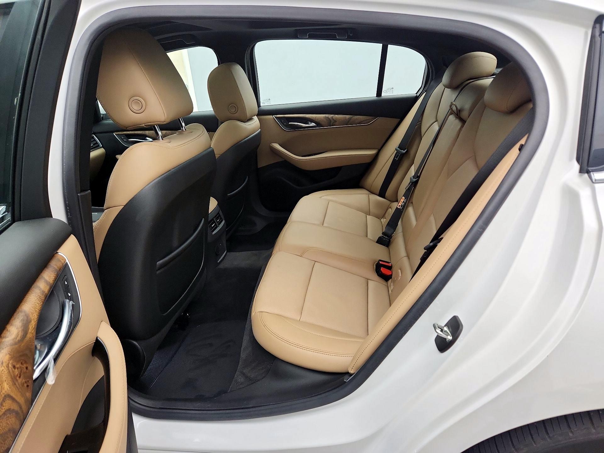 Thumbnail: 2022 Cadillac CT5 - 20