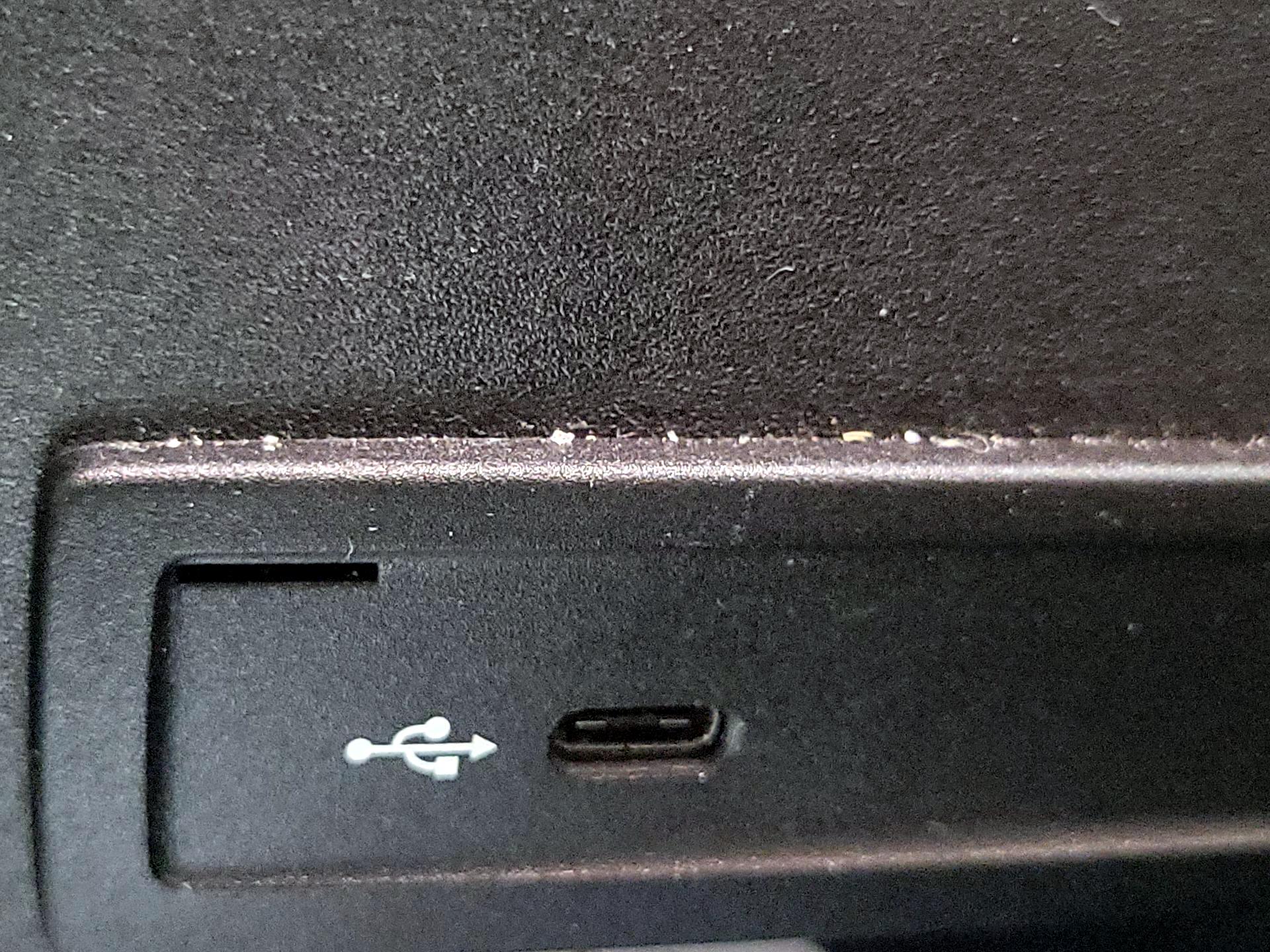 Thumbnail: 2021 Mercedes-Benz GLE - 19