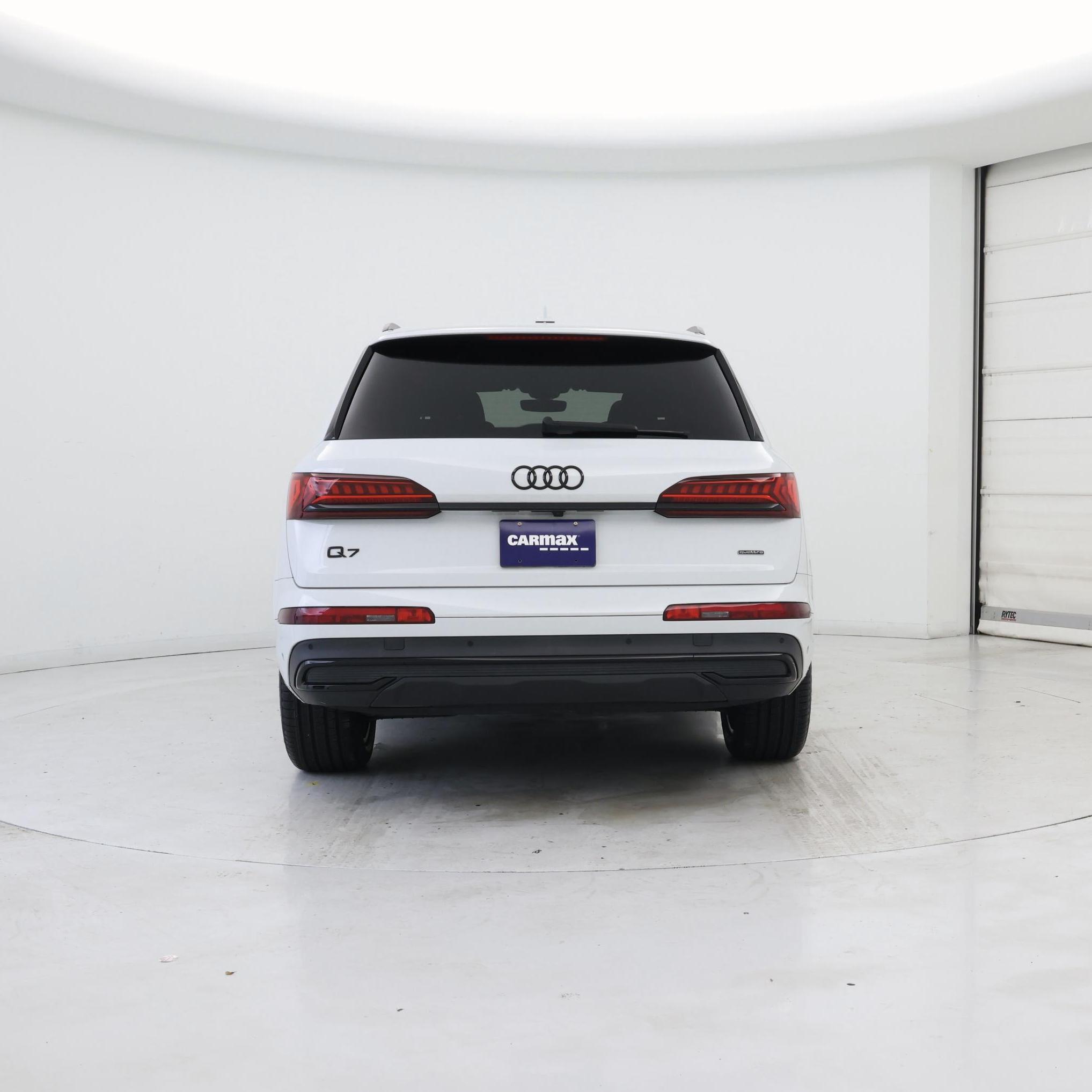 Thumbnail: 2023 Audi Q7 - 6