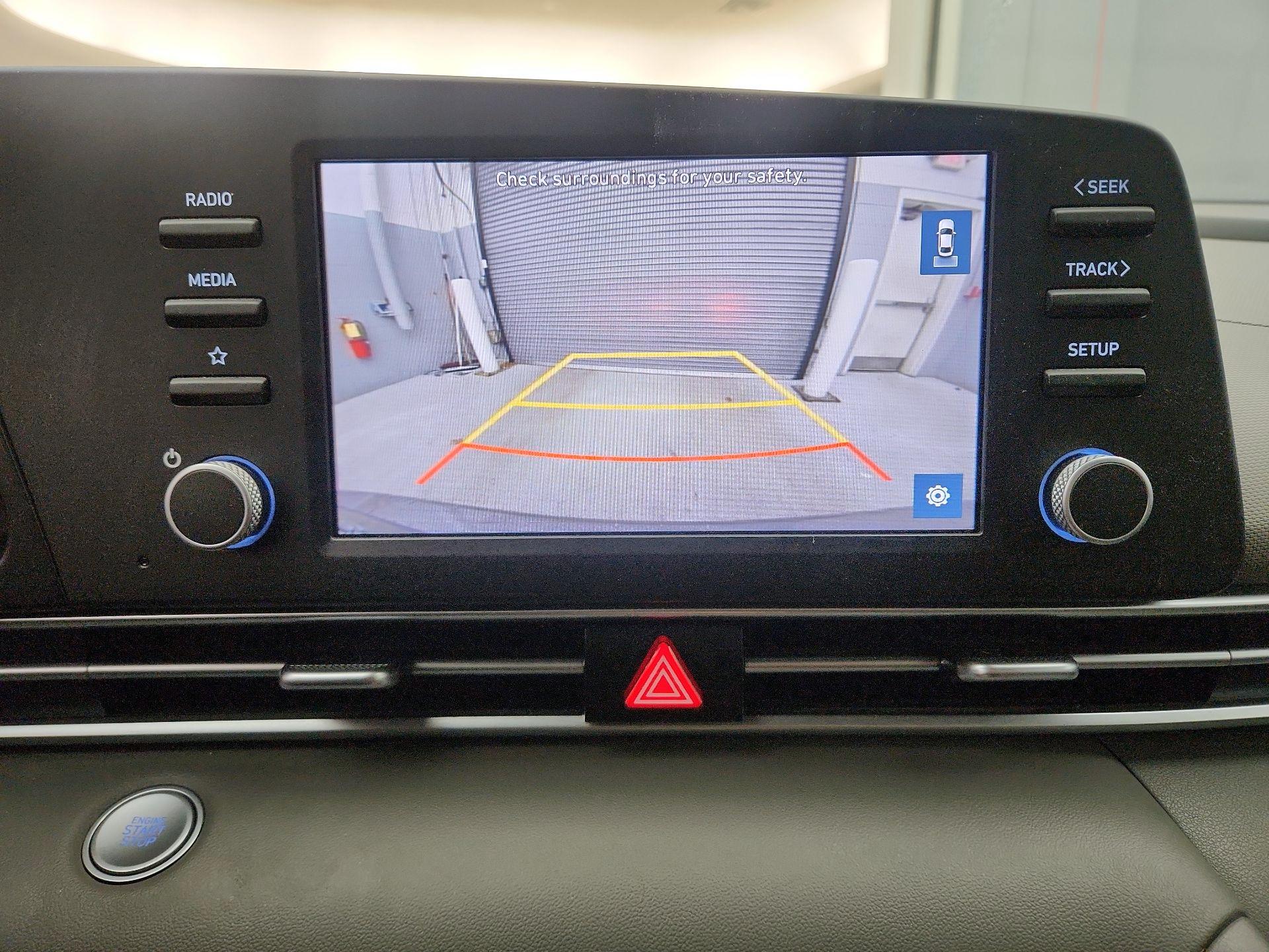 Thumbnail: 2023 Hyundai Elantra - 14