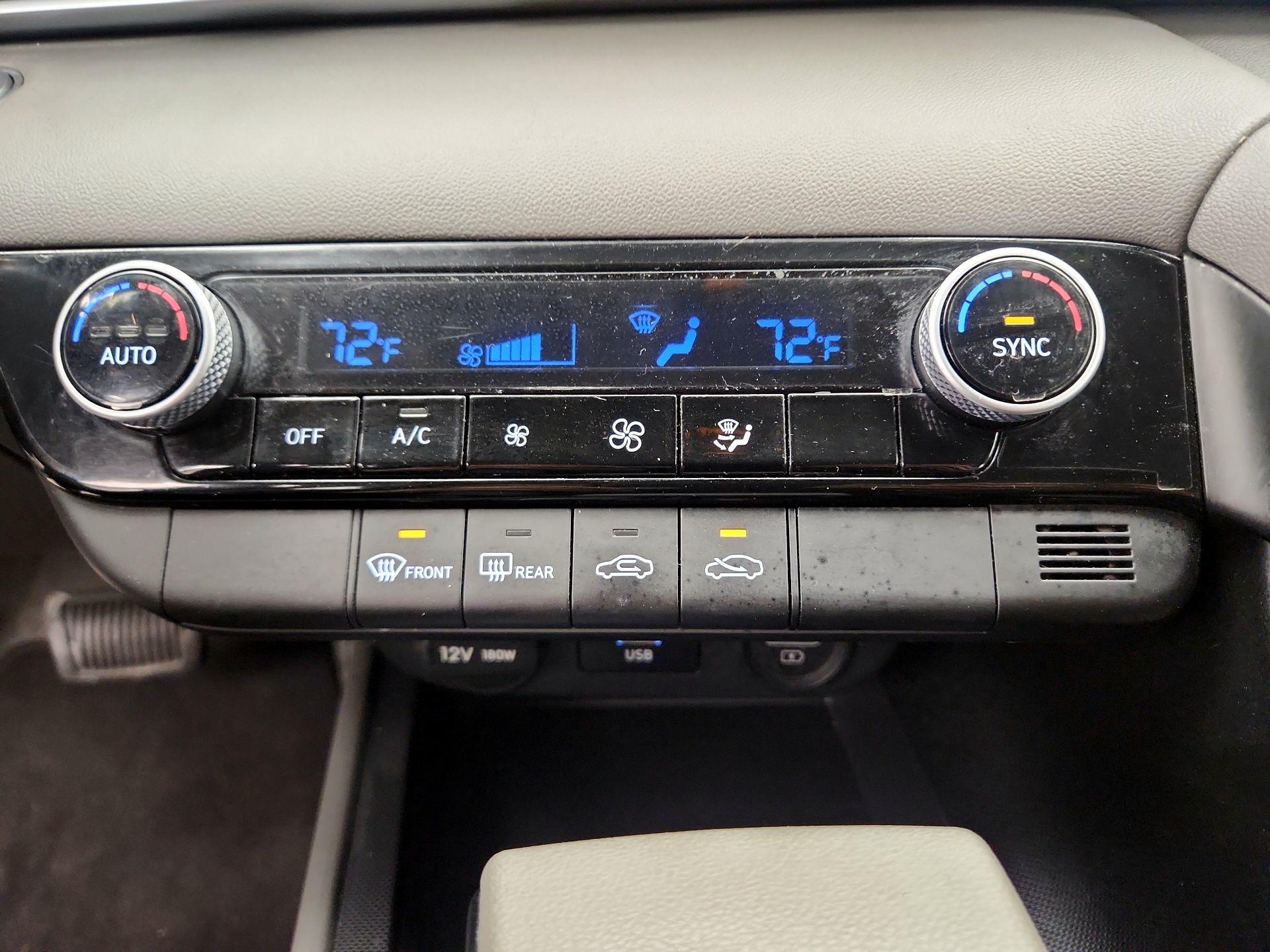 Thumbnail: 2023 Hyundai Elantra - 16