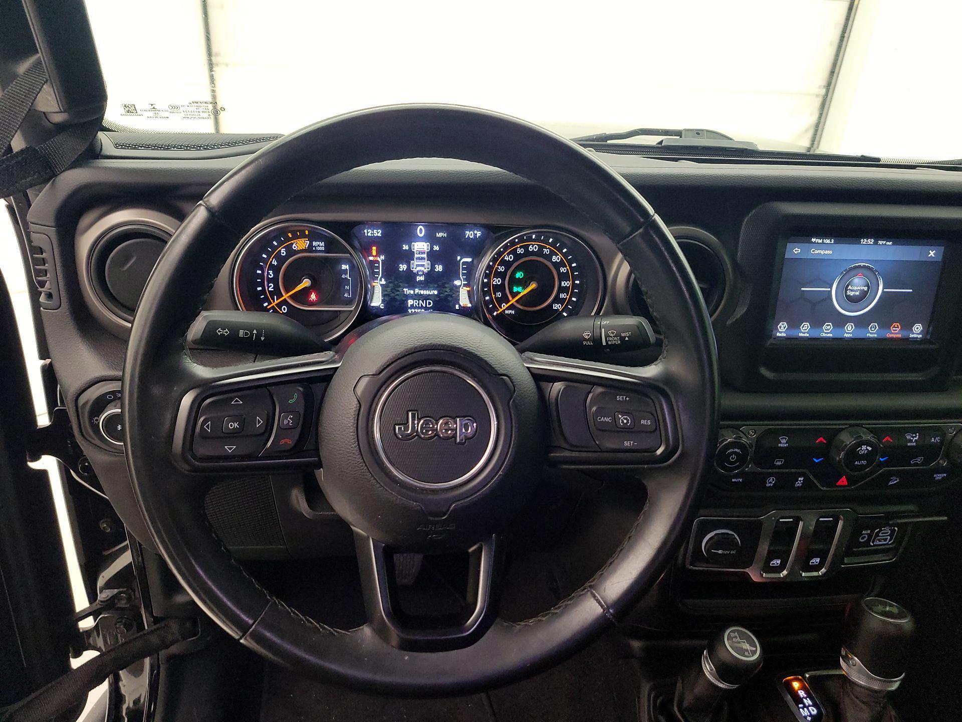 Thumbnail: 2020 Jeep Wrangler - 10