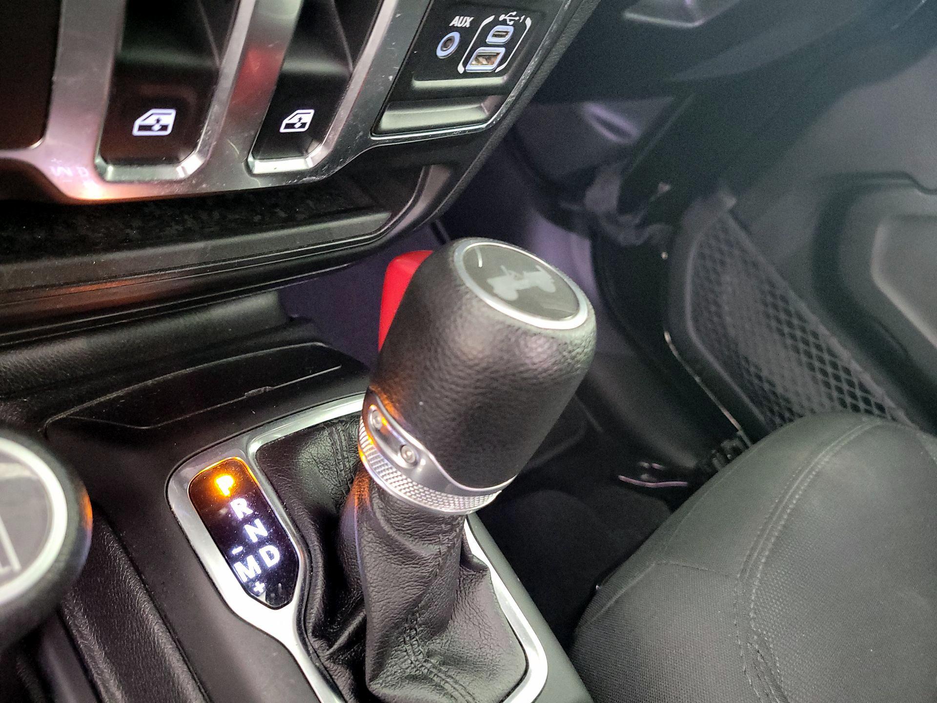 Thumbnail: 2020 Jeep Wrangler - 17