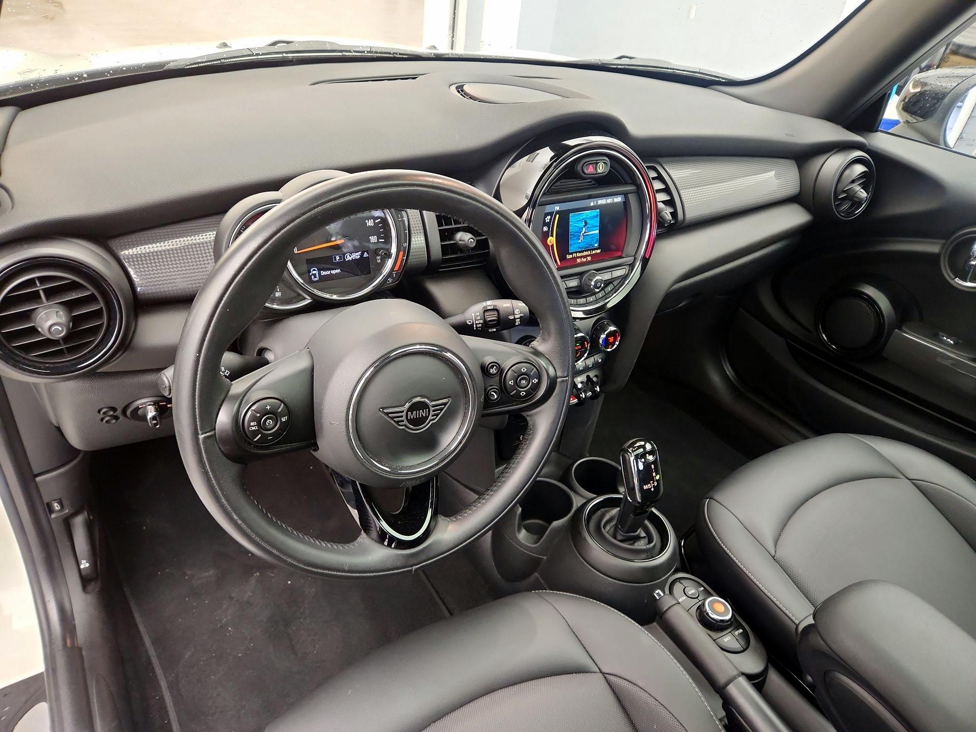 Thumbnail: 2021 MINI Cooper Hardtop - 9