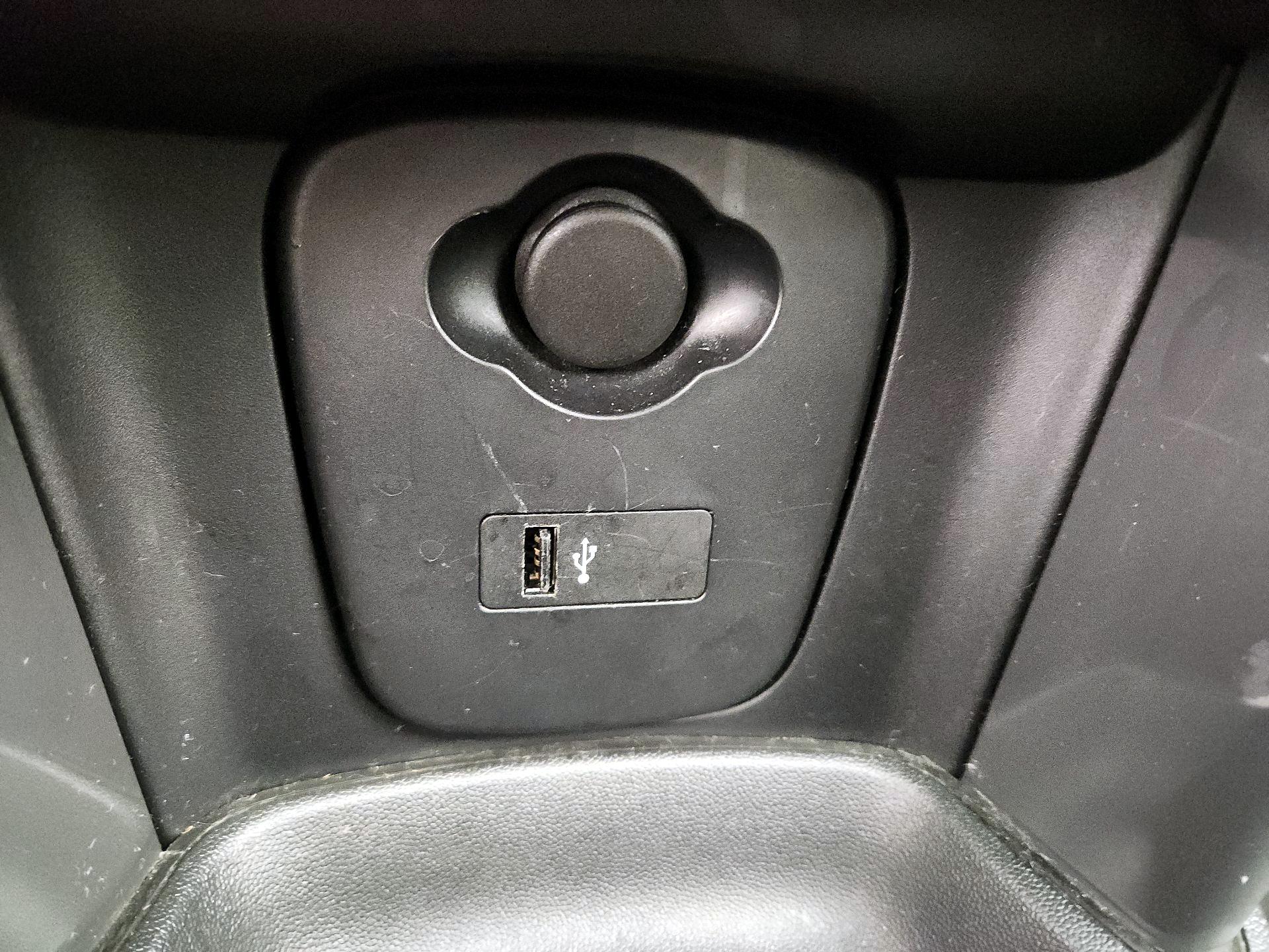 Thumbnail: 2021 MINI Cooper Hardtop - 18