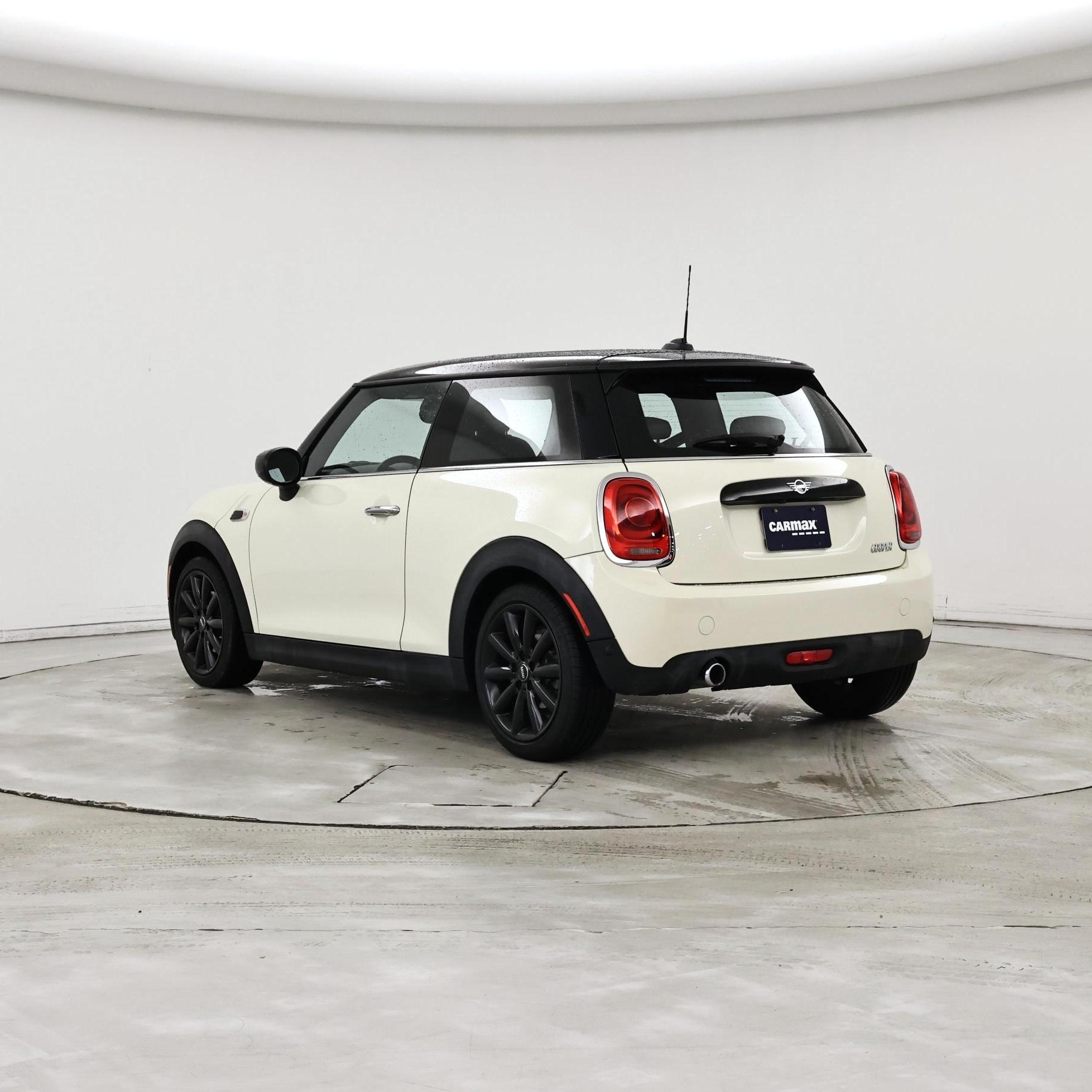 Thumbnail: 2021 MINI Cooper Hardtop - 2