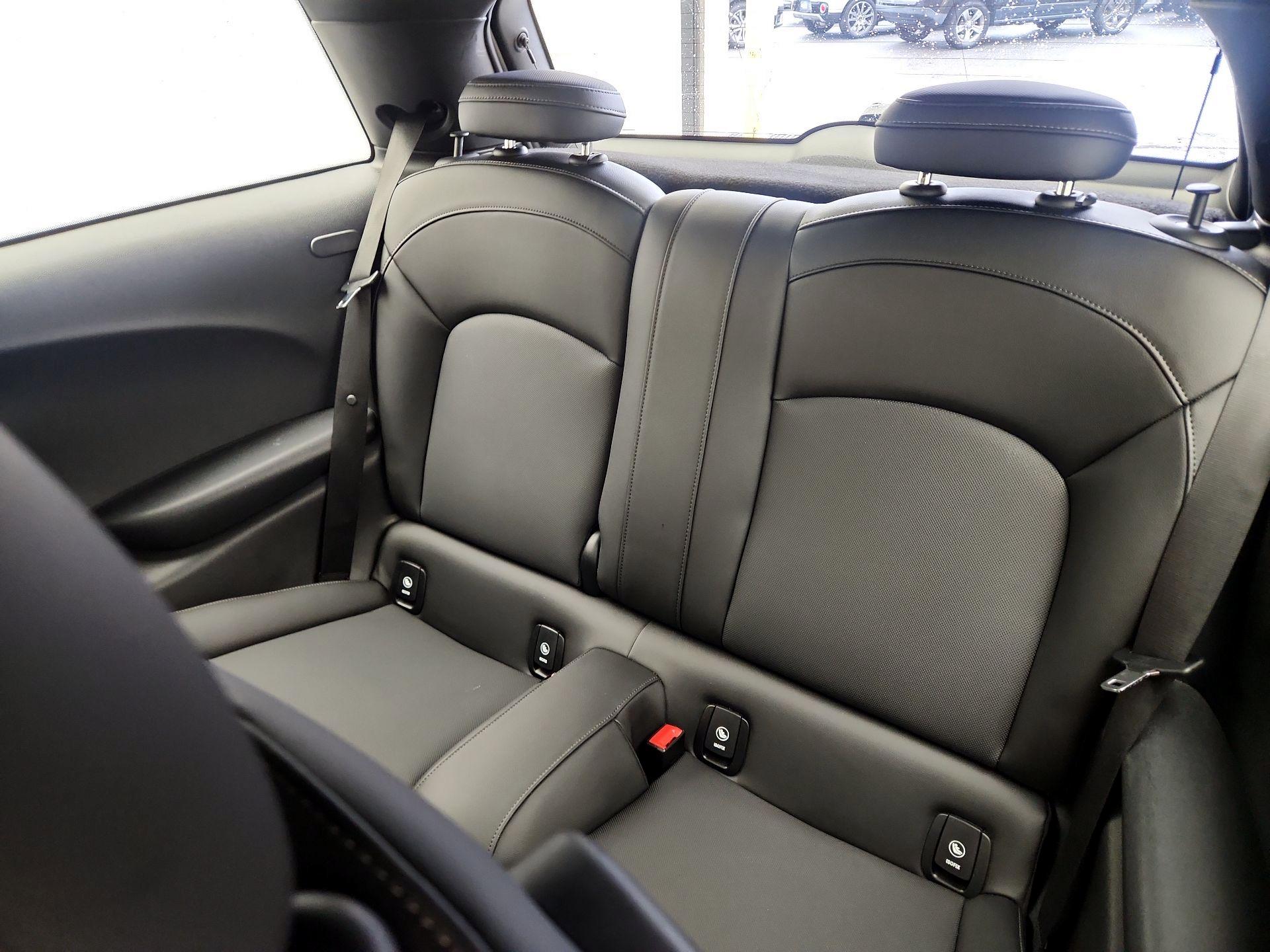 Thumbnail: 2021 MINI Cooper Hardtop - 20