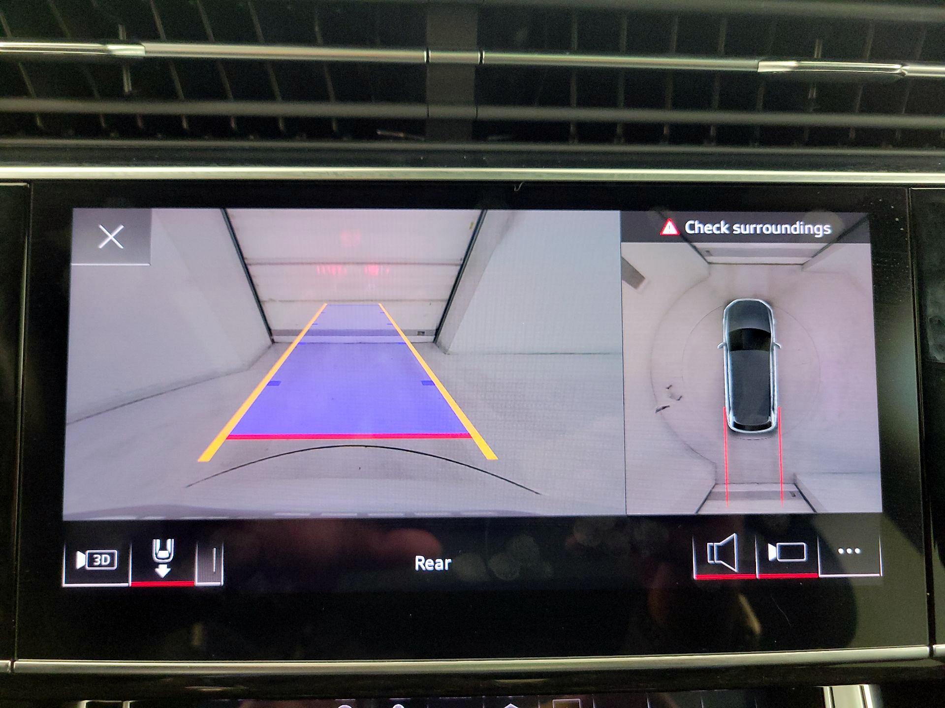 Thumbnail: 2021 Audi Q7 - 14