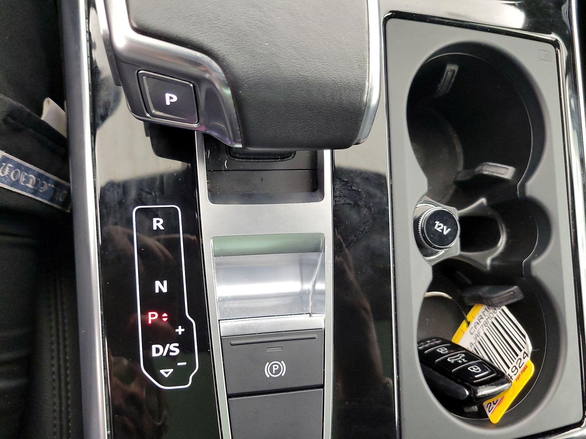 Thumbnail: 2021 Audi Q7 - 17