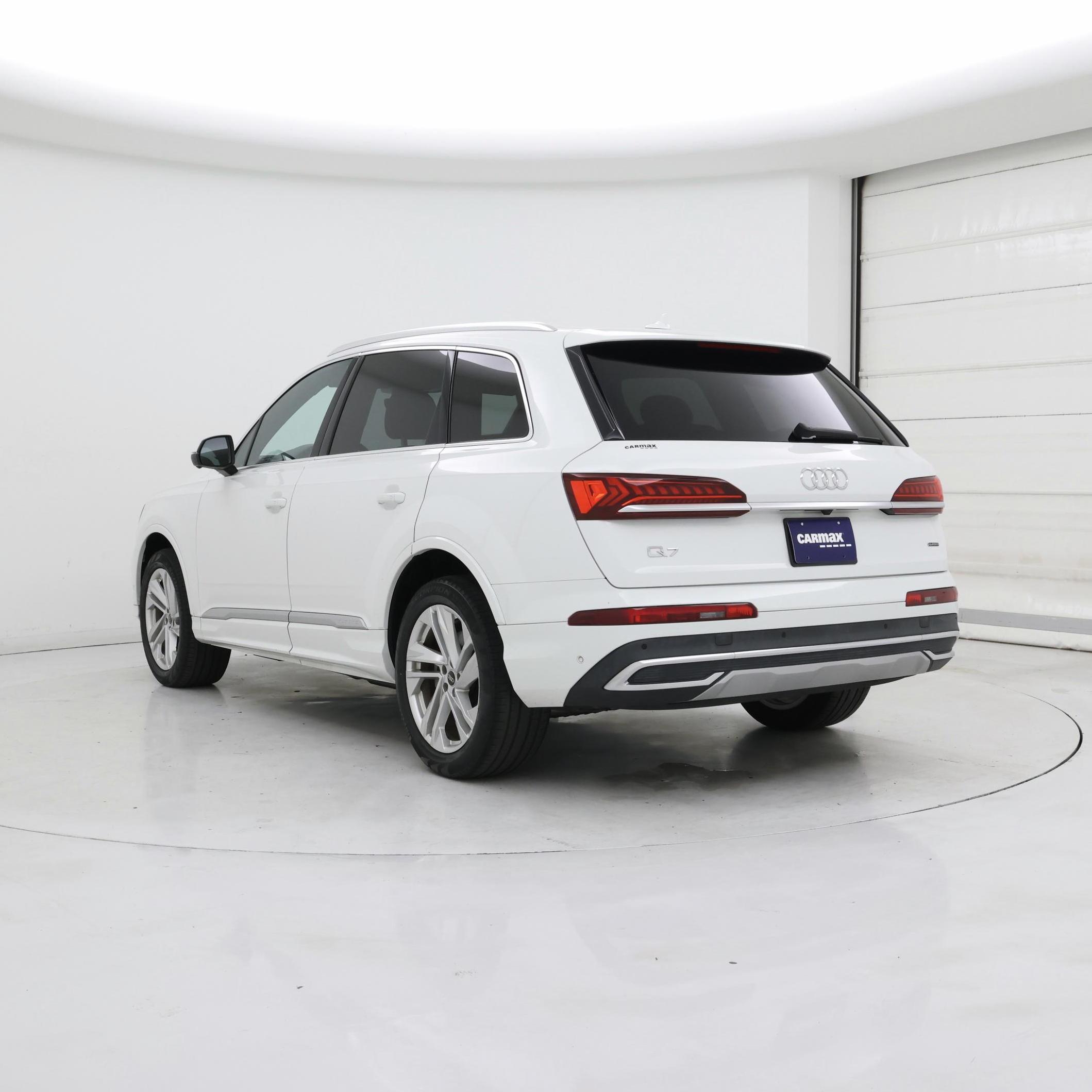 Thumbnail: 2021 Audi Q7 - 2