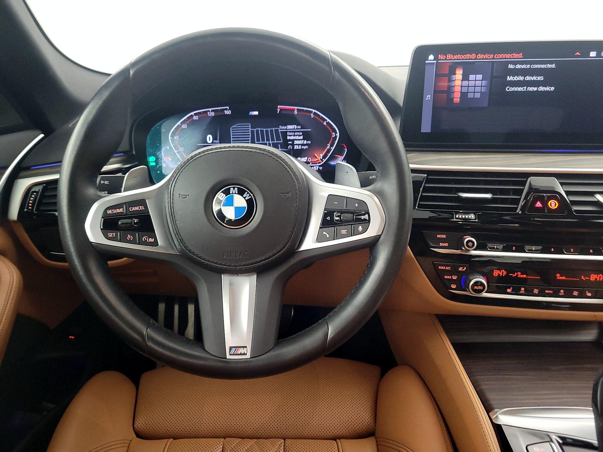 Thumbnail: 2023 BMW 5 Series - 10