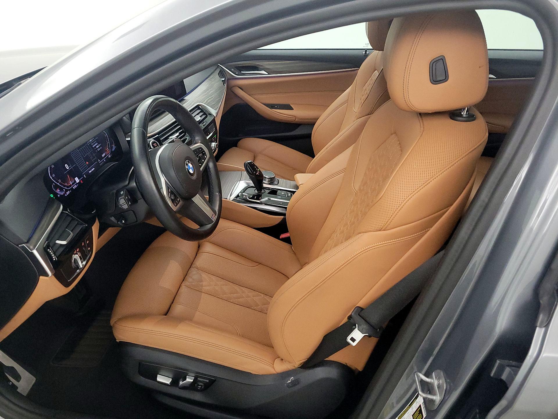 Thumbnail: 2023 BMW 5 Series - 11