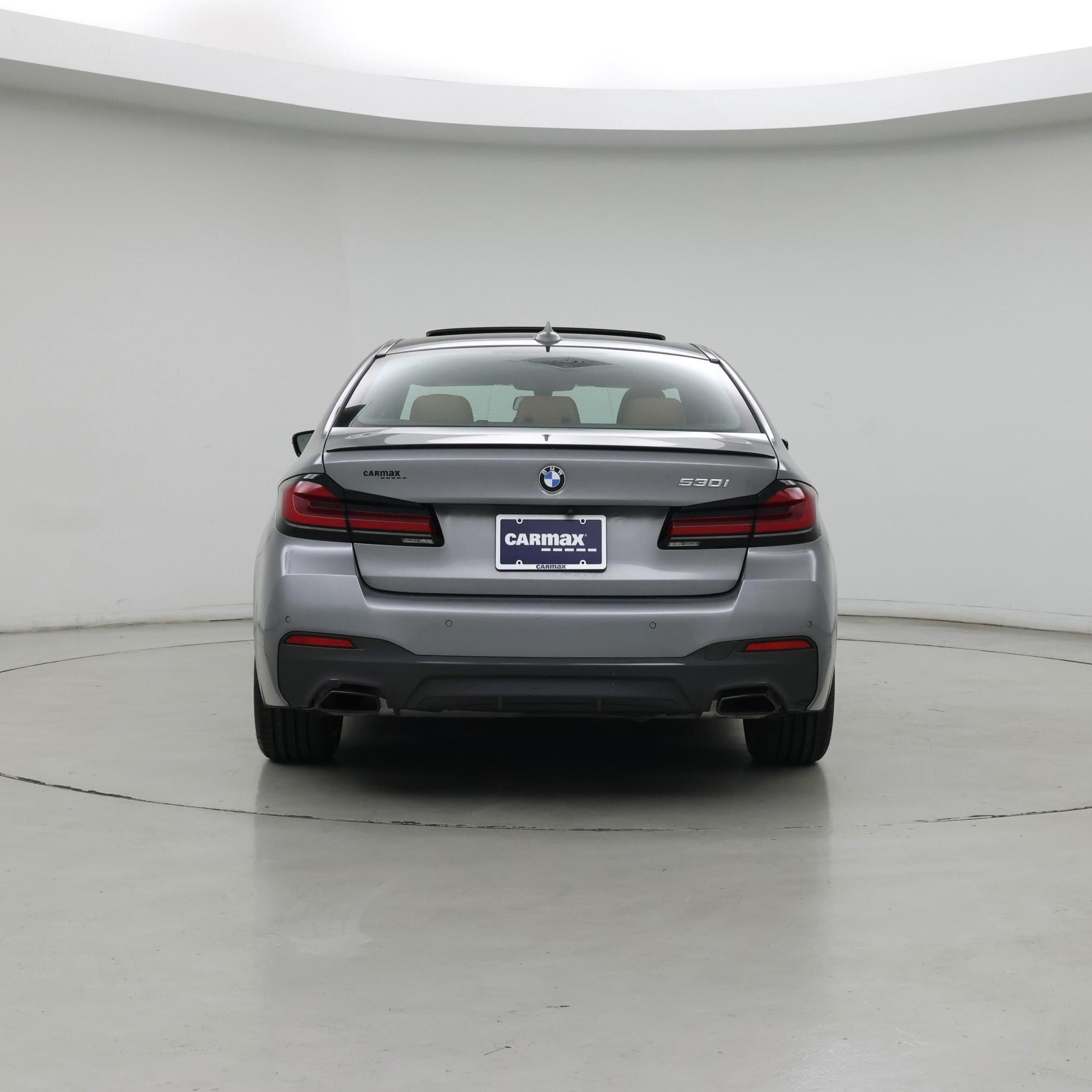 Thumbnail: 2023 BMW 5 Series - 6