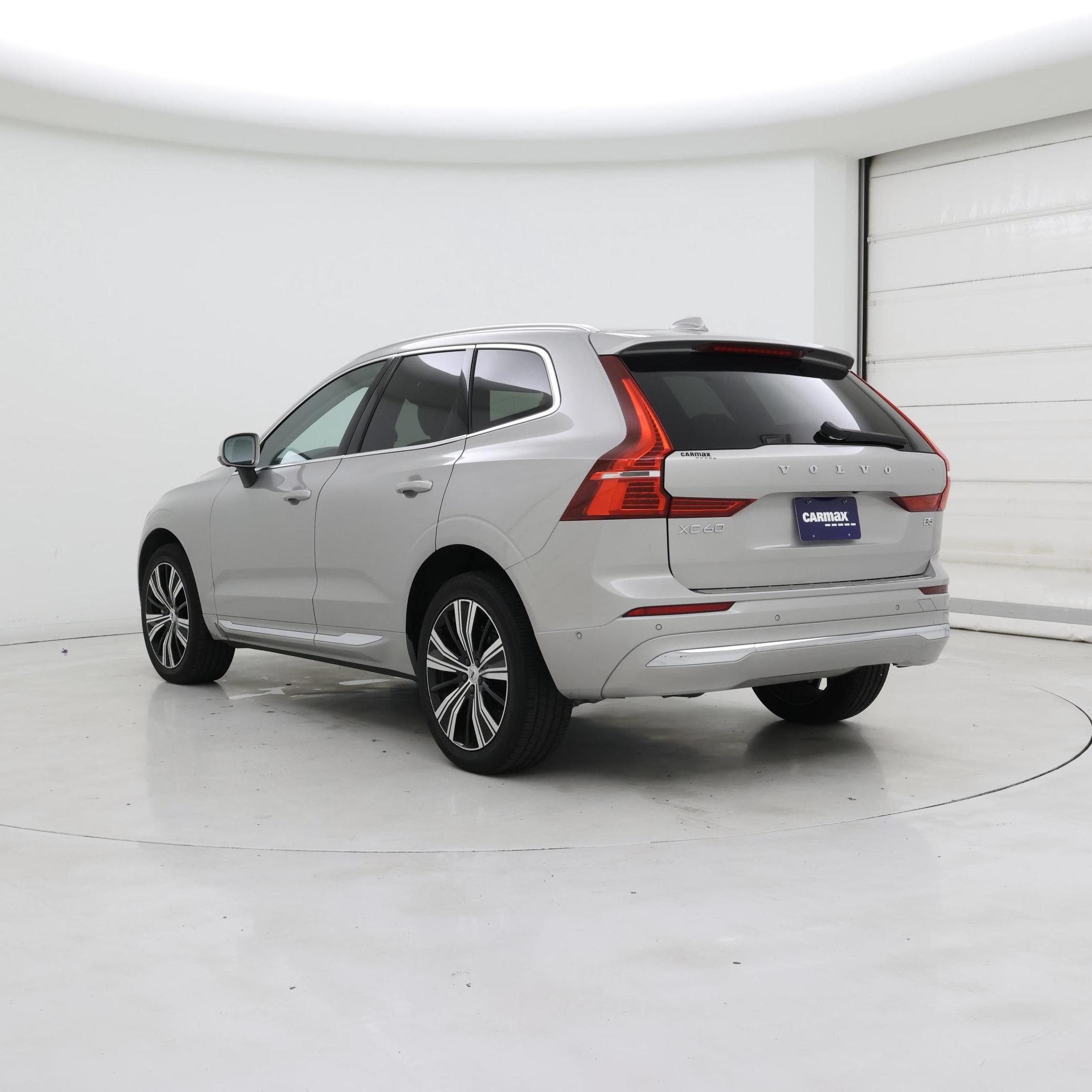 Thumbnail: 2023 Volvo XC60 - 2