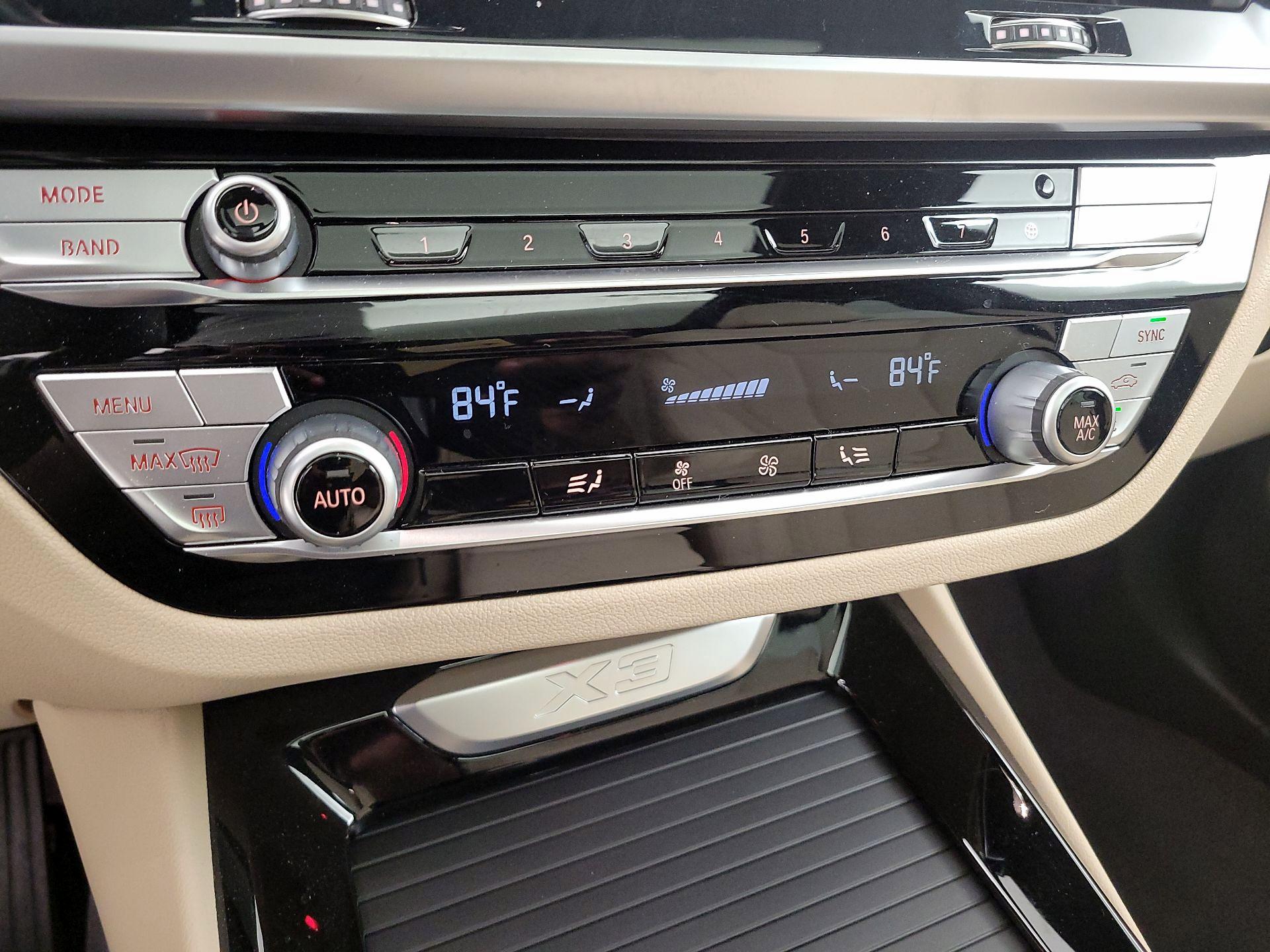 Thumbnail: 2021 BMW X3 - 17