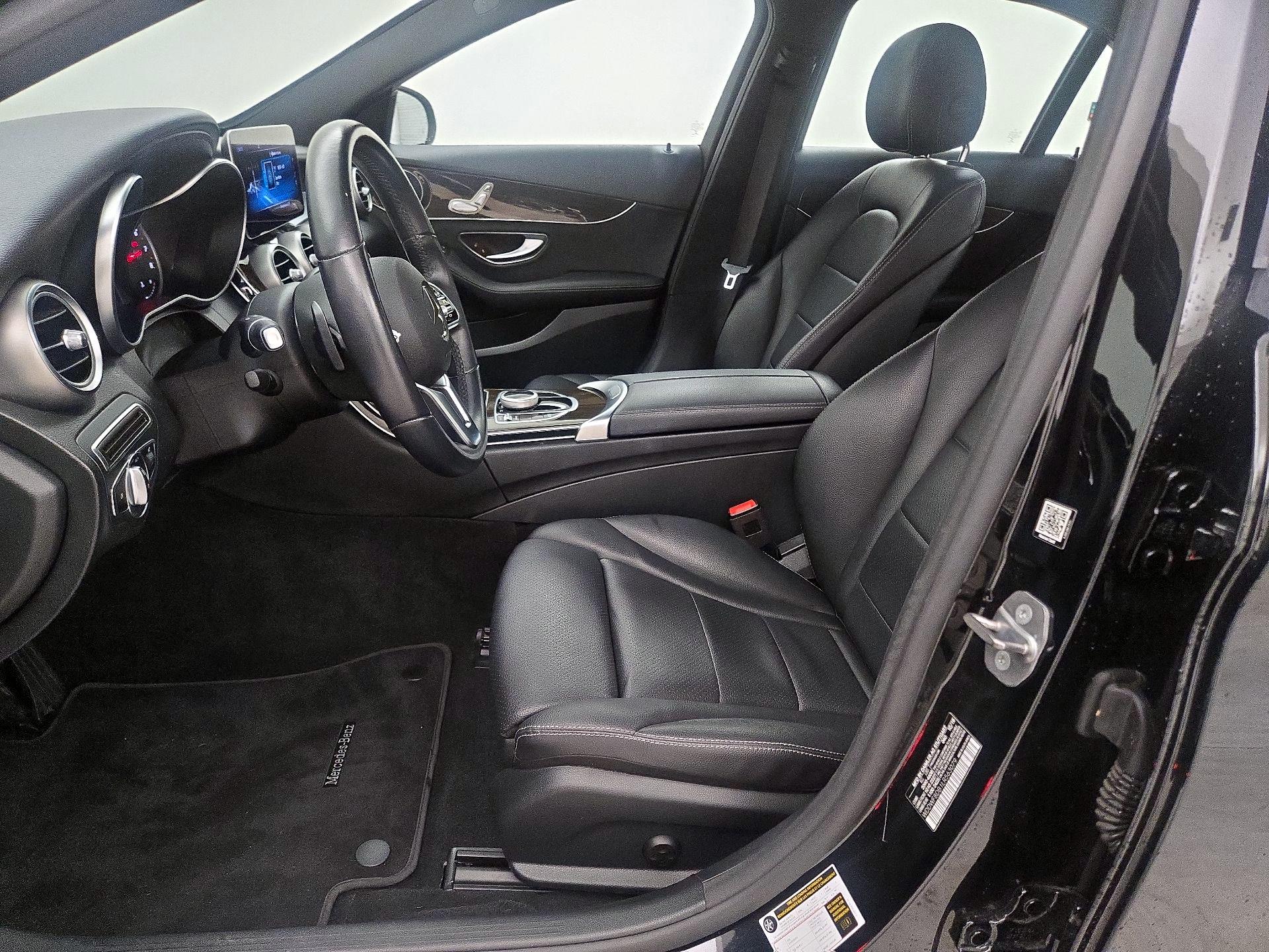 Thumbnail: 2020 Mercedes-Benz C-Class - 11