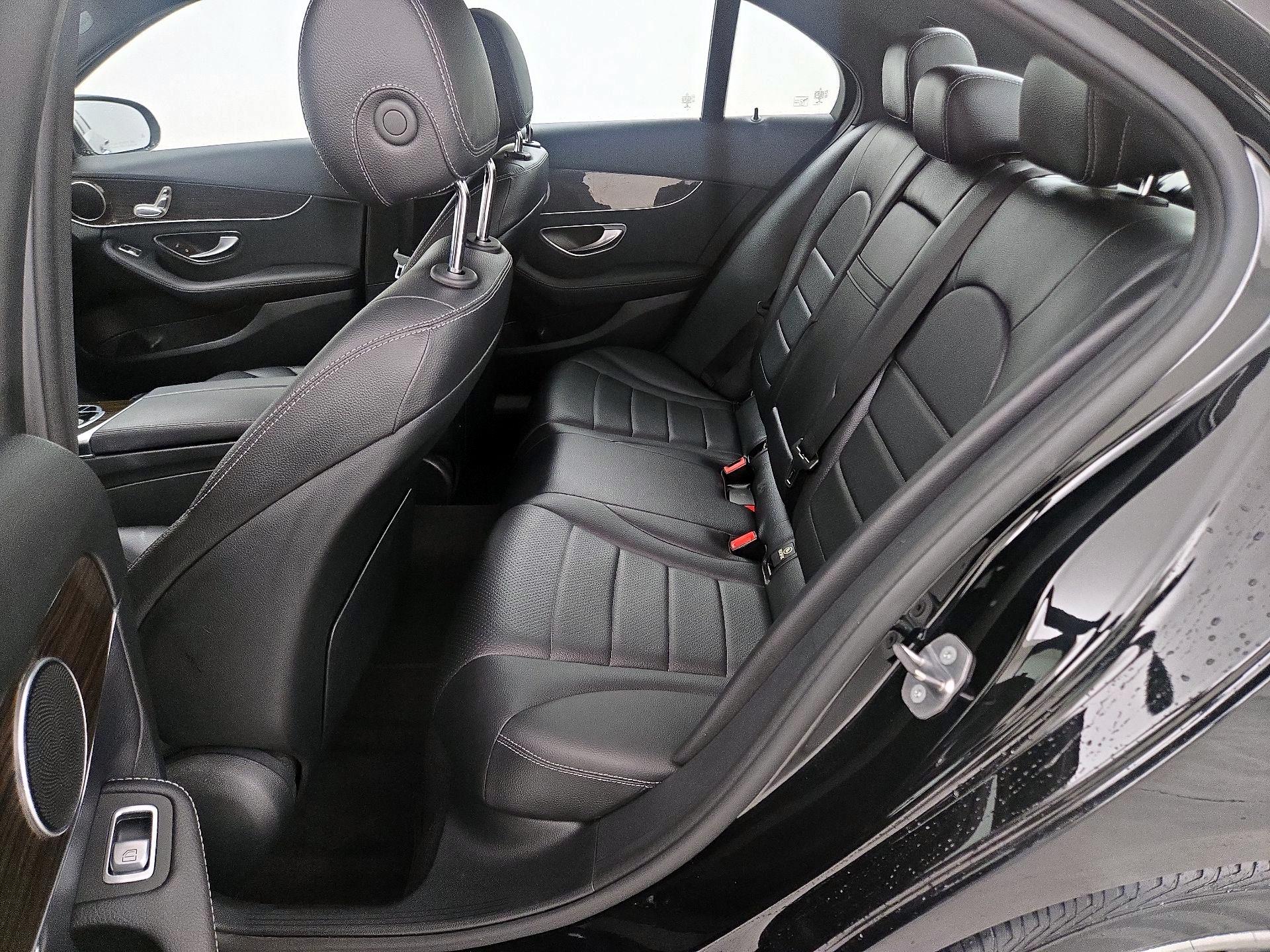 Thumbnail: 2020 Mercedes-Benz C-Class - 20