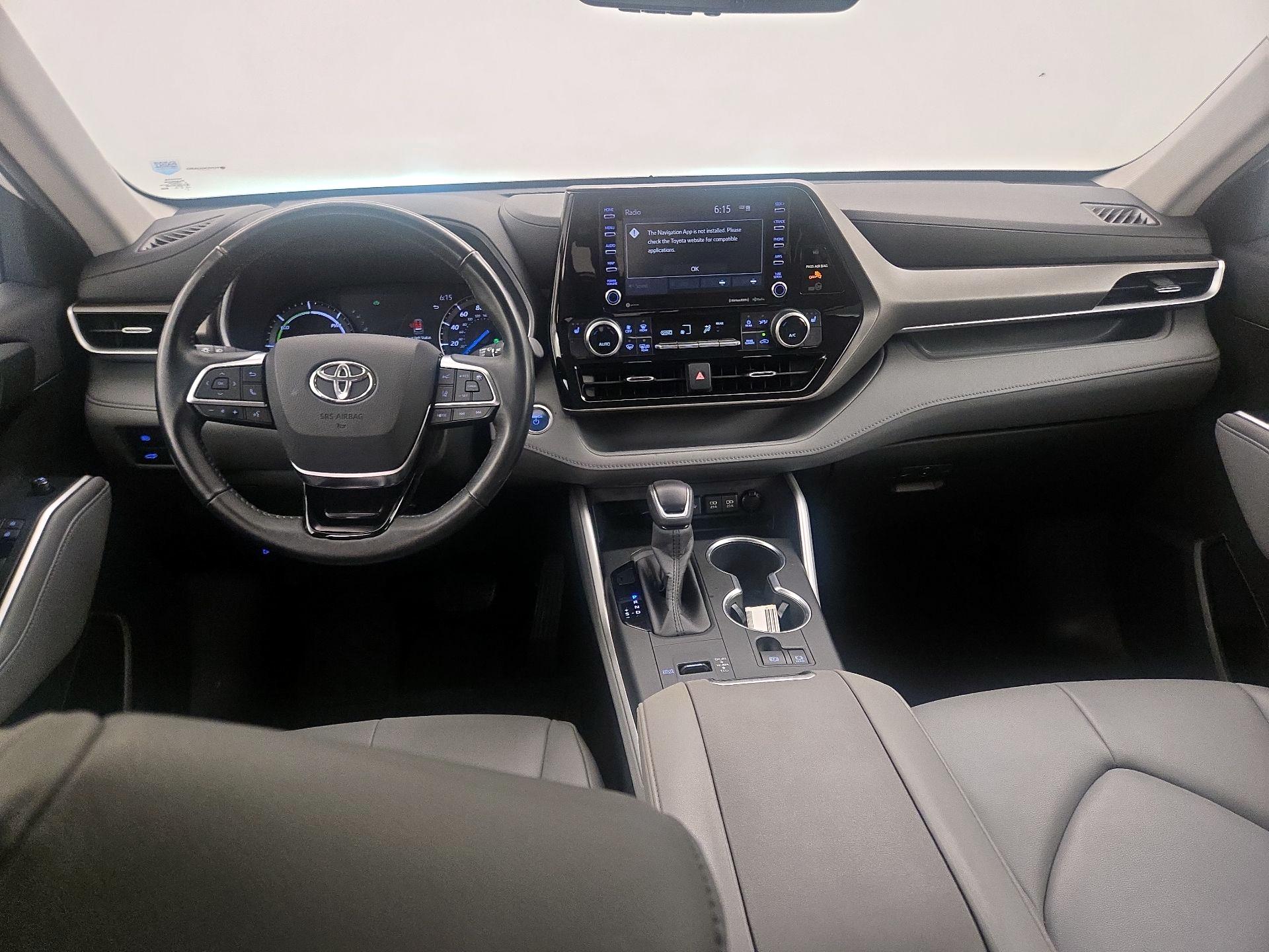 Thumbnail: 2020 Toyota Highlander - 9