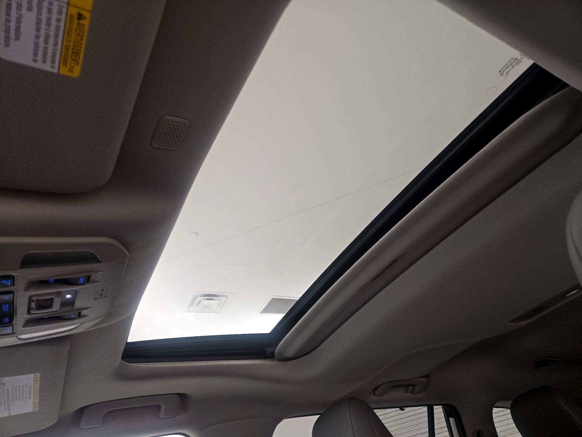 Thumbnail: 2020 Toyota Highlander - 19