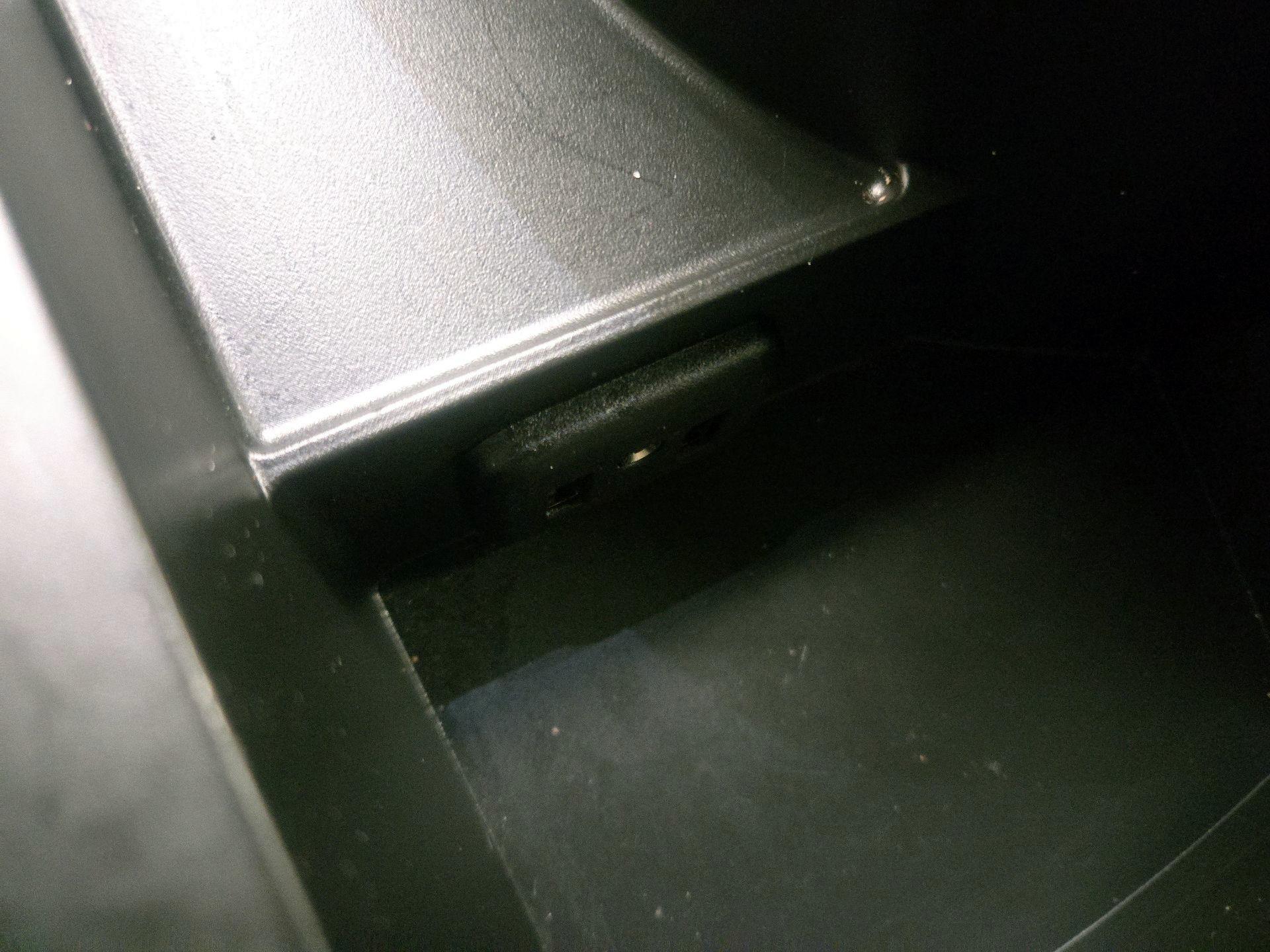 Thumbnail: 2020 Chevrolet Camaro - 17