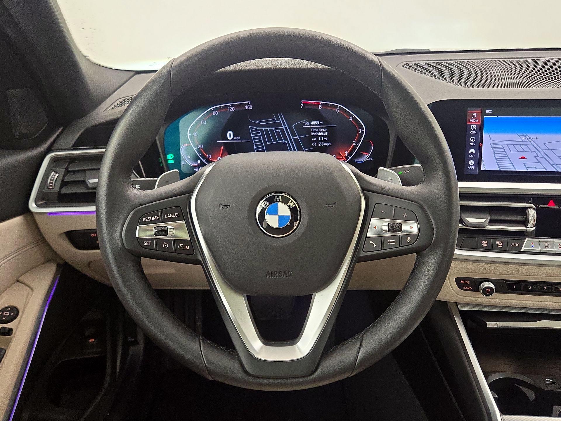 Thumbnail: 2021 BMW 3 Series - 10