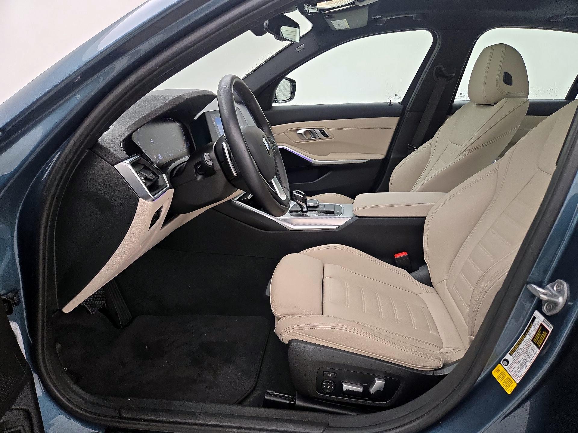 Thumbnail: 2021 BMW 3 Series - 11