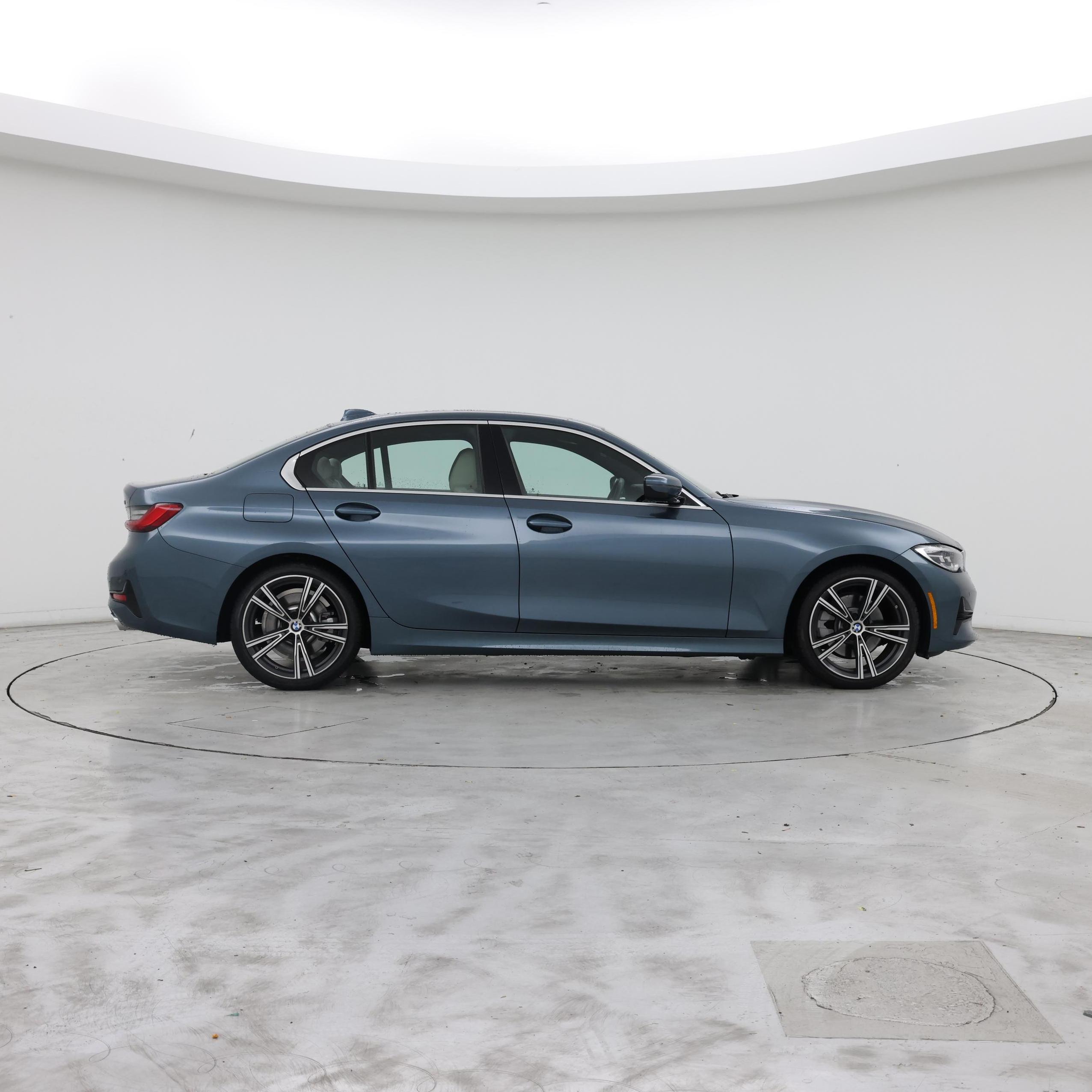 Thumbnail: 2021 BMW 3 Series - 7
