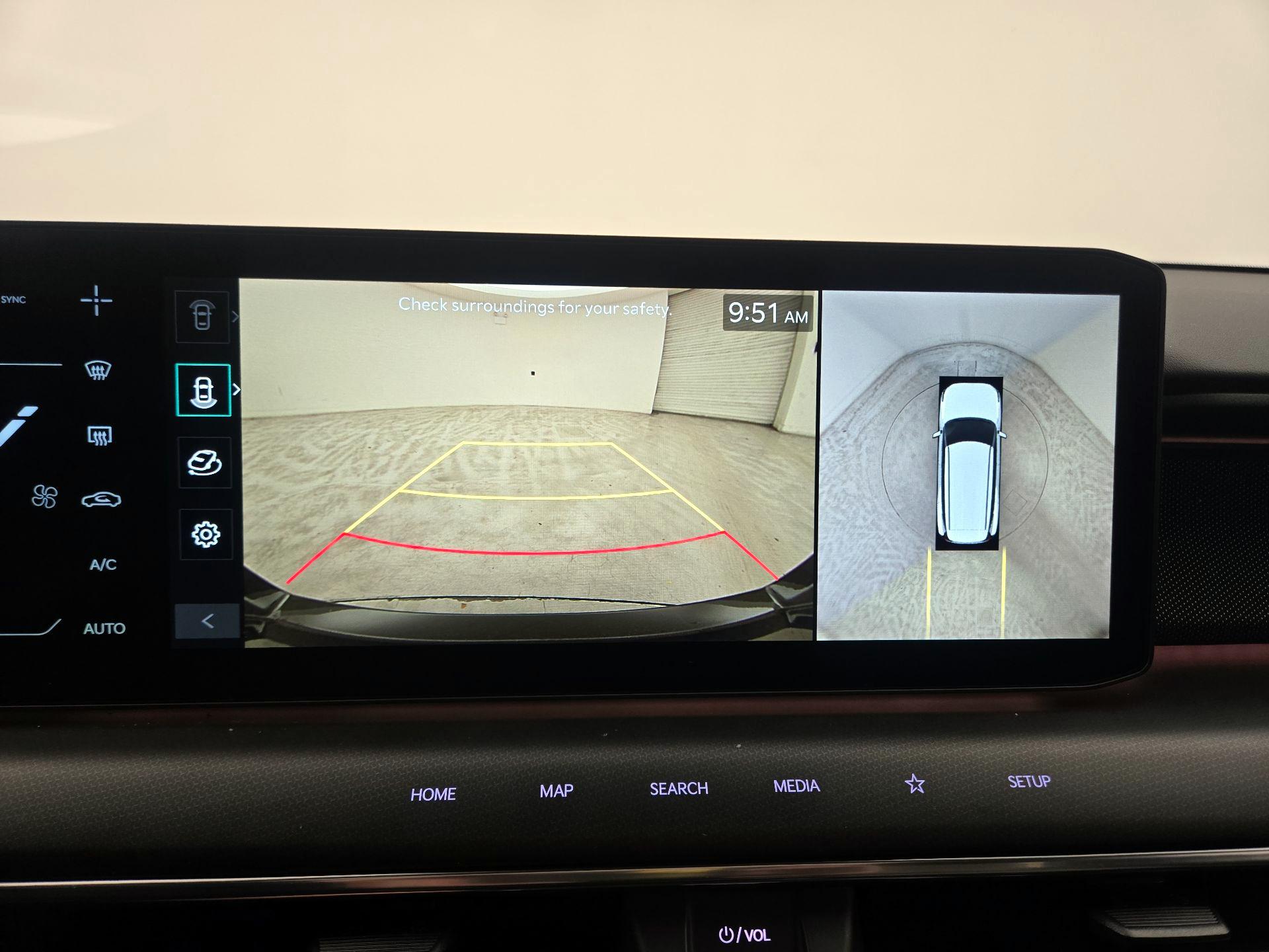 Thumbnail: 2024 Kia EV9 - 15