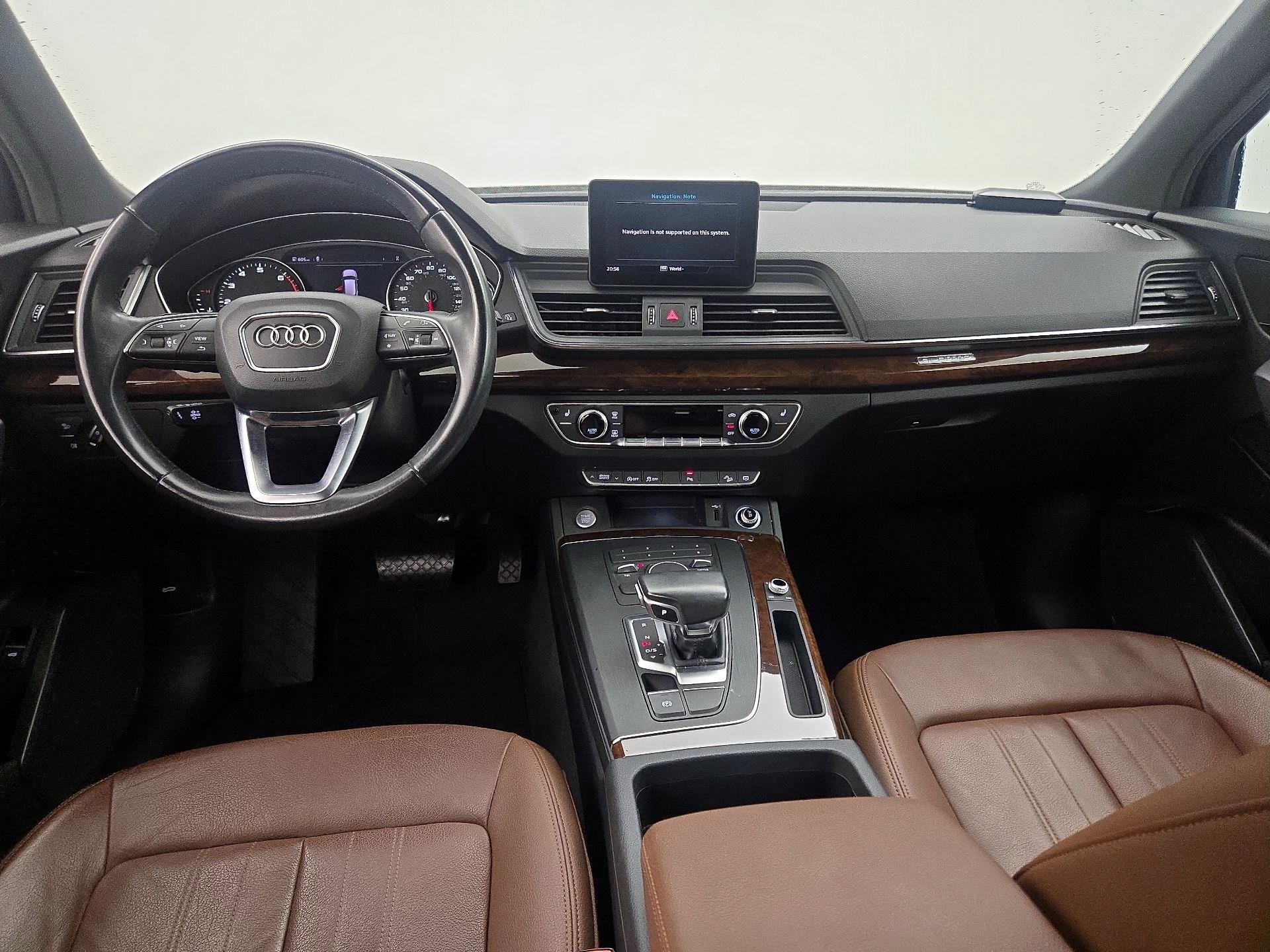 Thumbnail: 2020 Audi Q5 - 9