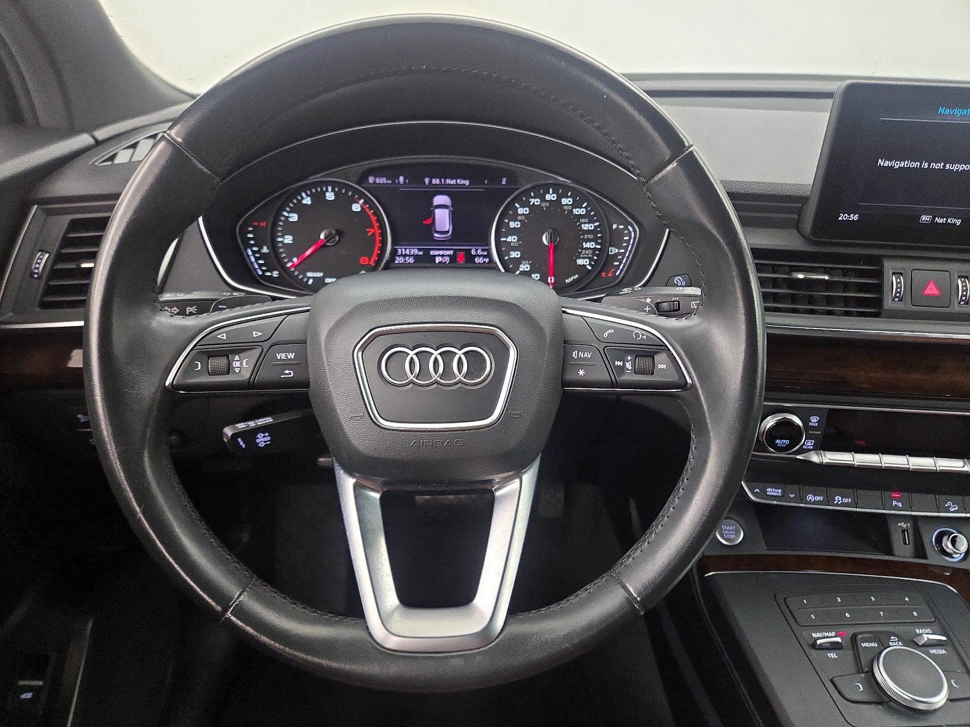 Thumbnail: 2020 Audi Q5 - 10